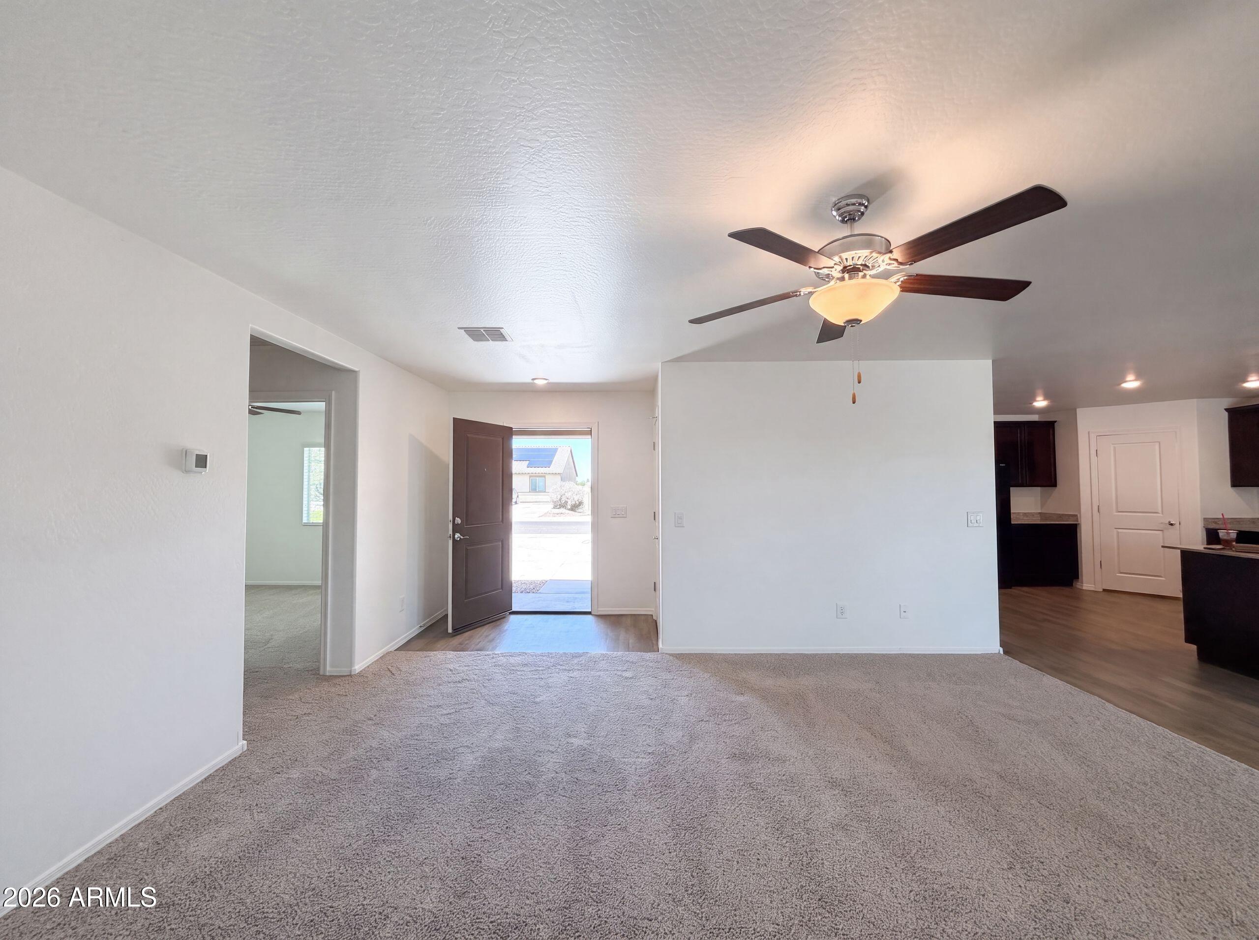 461 W PINTAIL Drive