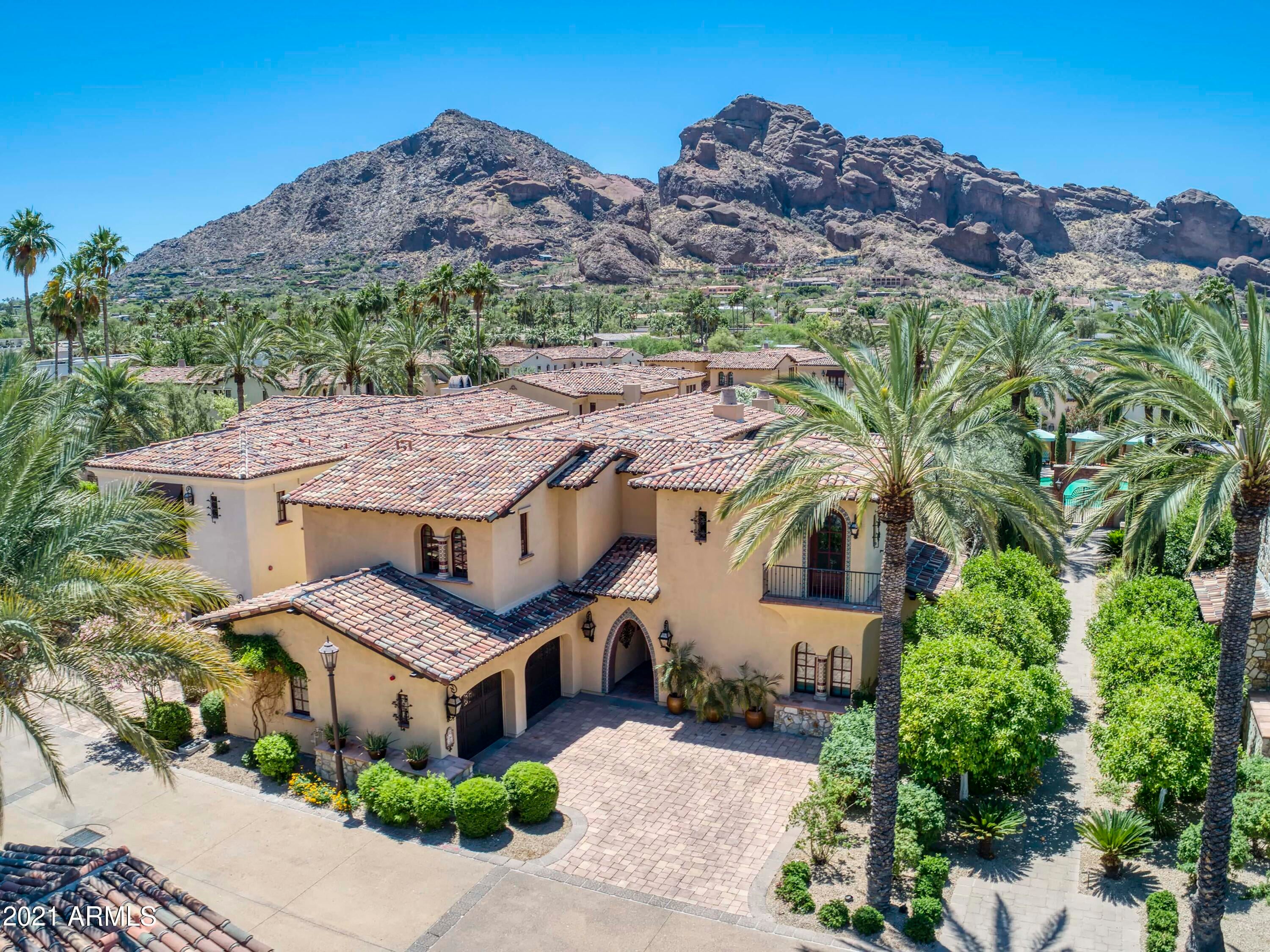 Montelucia Luxury Villas - Residential