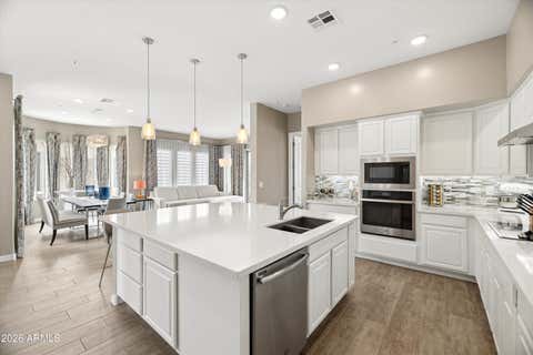 Photo of 15550 S 5th Avenue #252, Phoenix, AZ 85045 (MLS # 7058184)