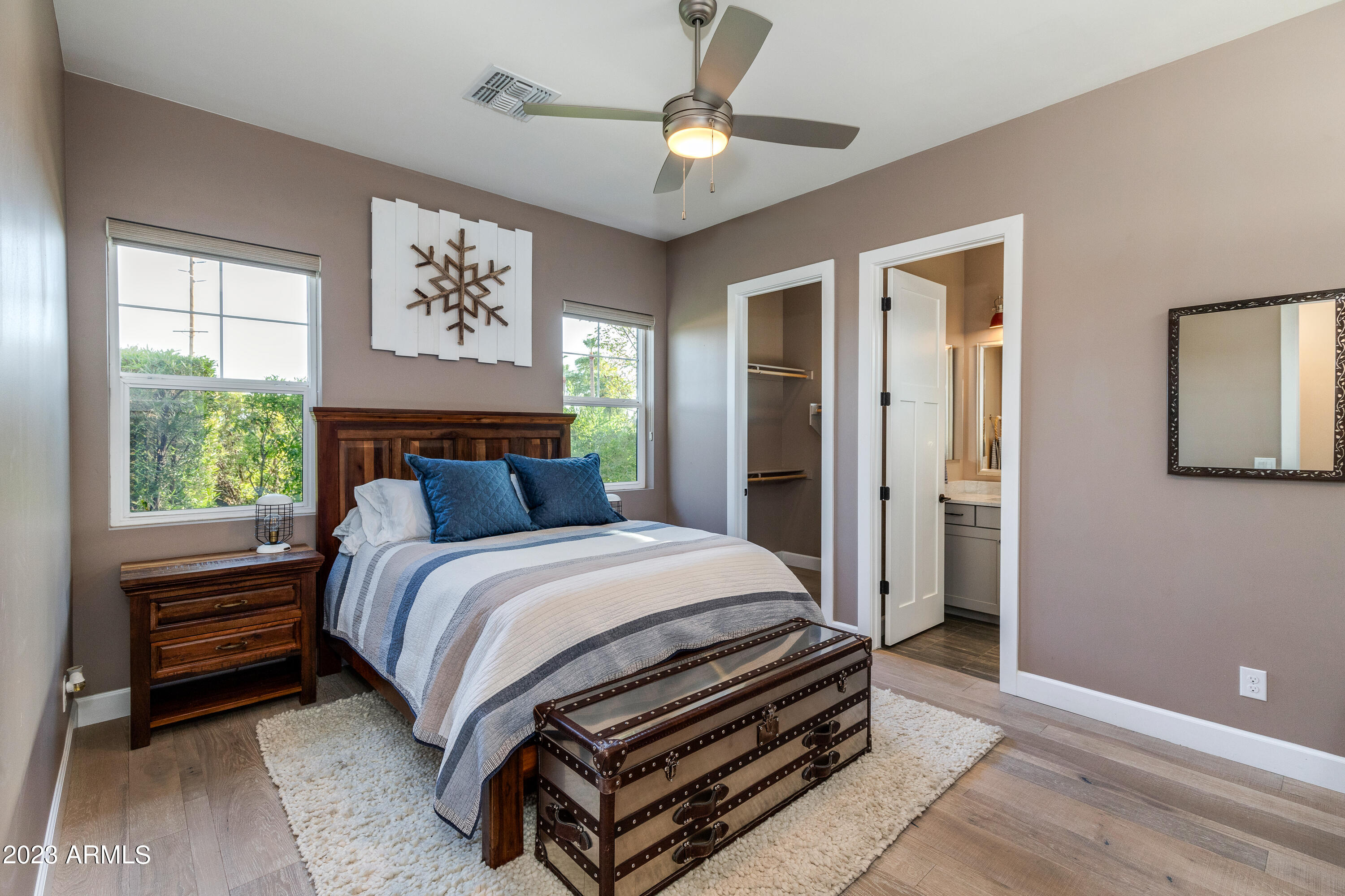 LAFAYETTE ESTATES-EAST MLD - Residential