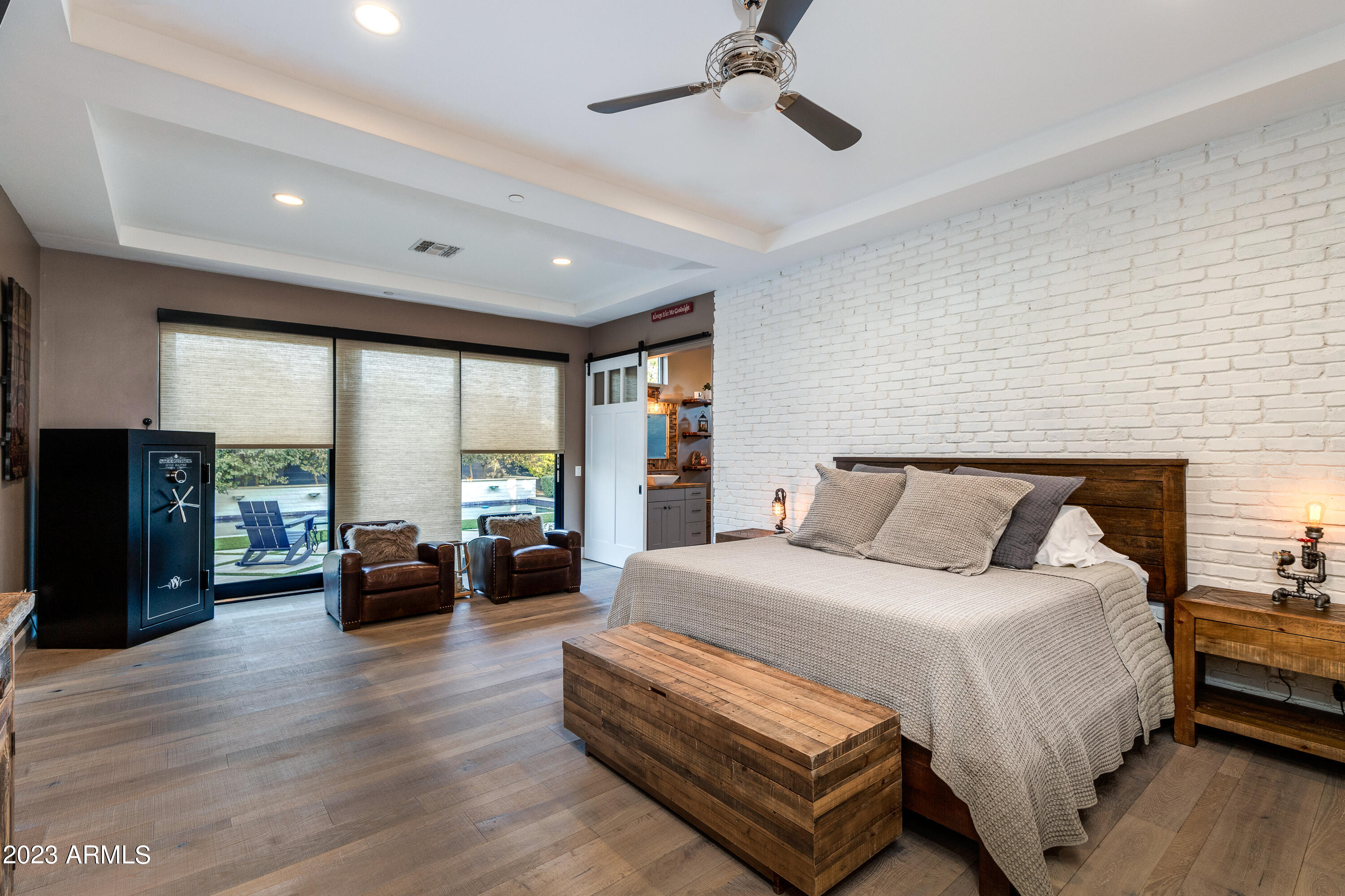 LAFAYETTE ESTATES-EAST MLD - Residential
