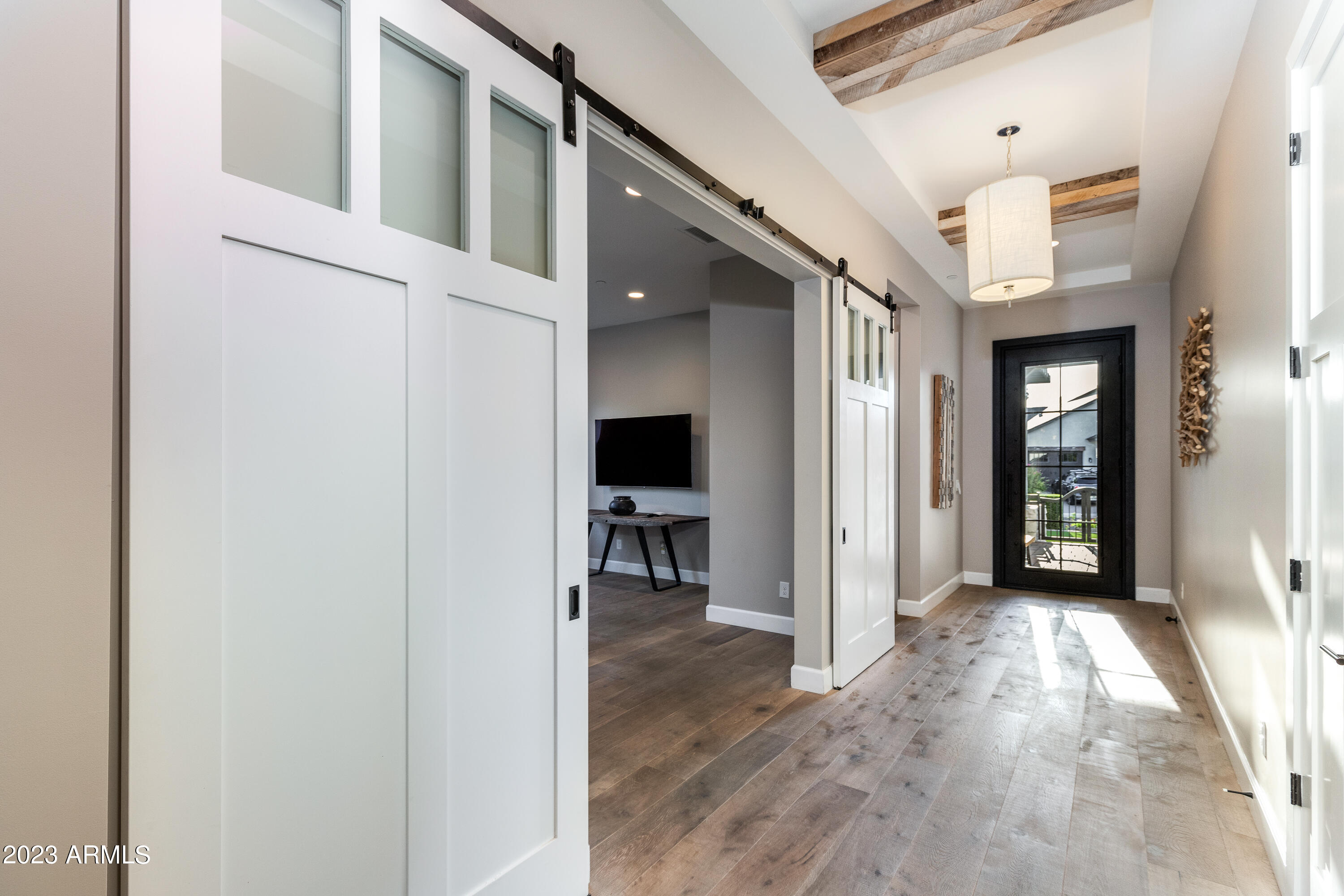 LAFAYETTE ESTATES-EAST MLD - Residential