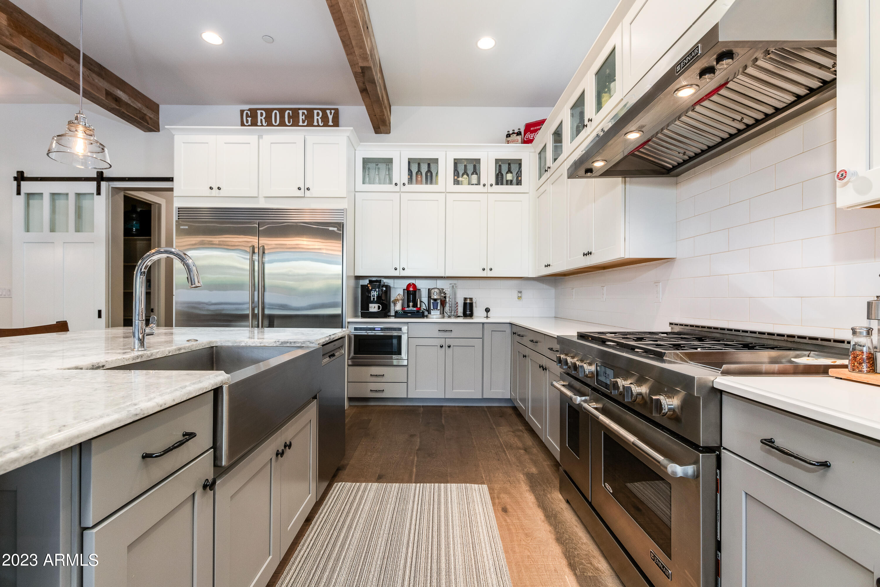 LAFAYETTE ESTATES-EAST MLD - Residential