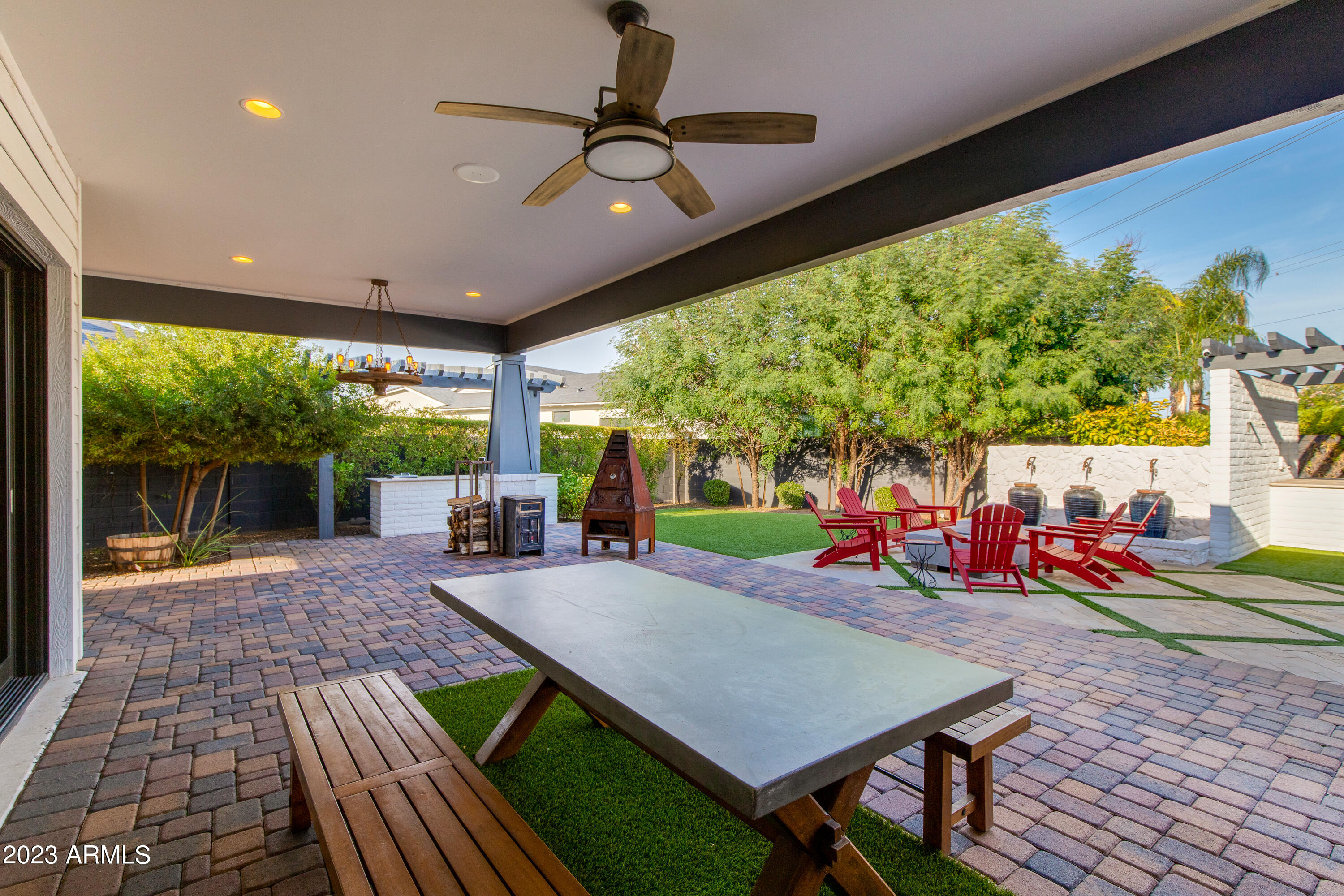 LAFAYETTE ESTATES-EAST MLD - Residential