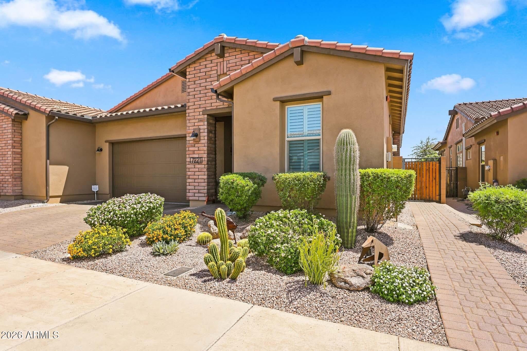 7221 E CALLE PRIMERA Vista
