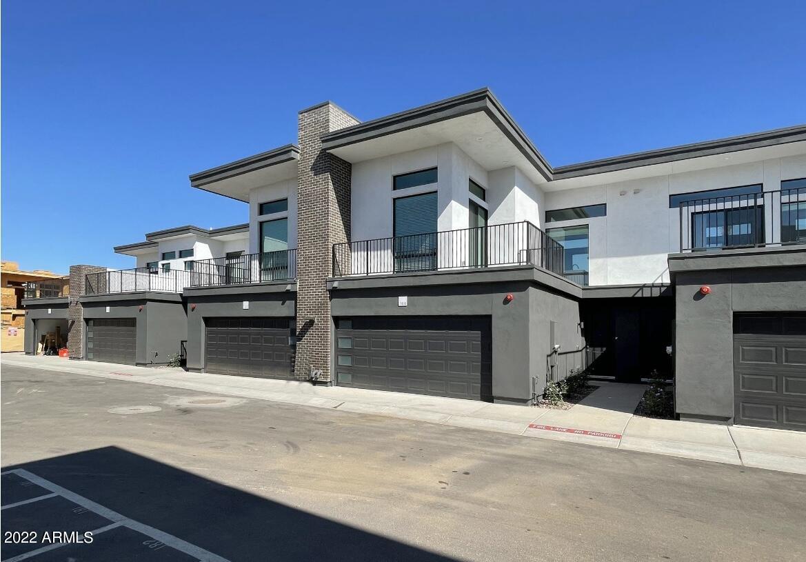 6060 E Baseline Road 121