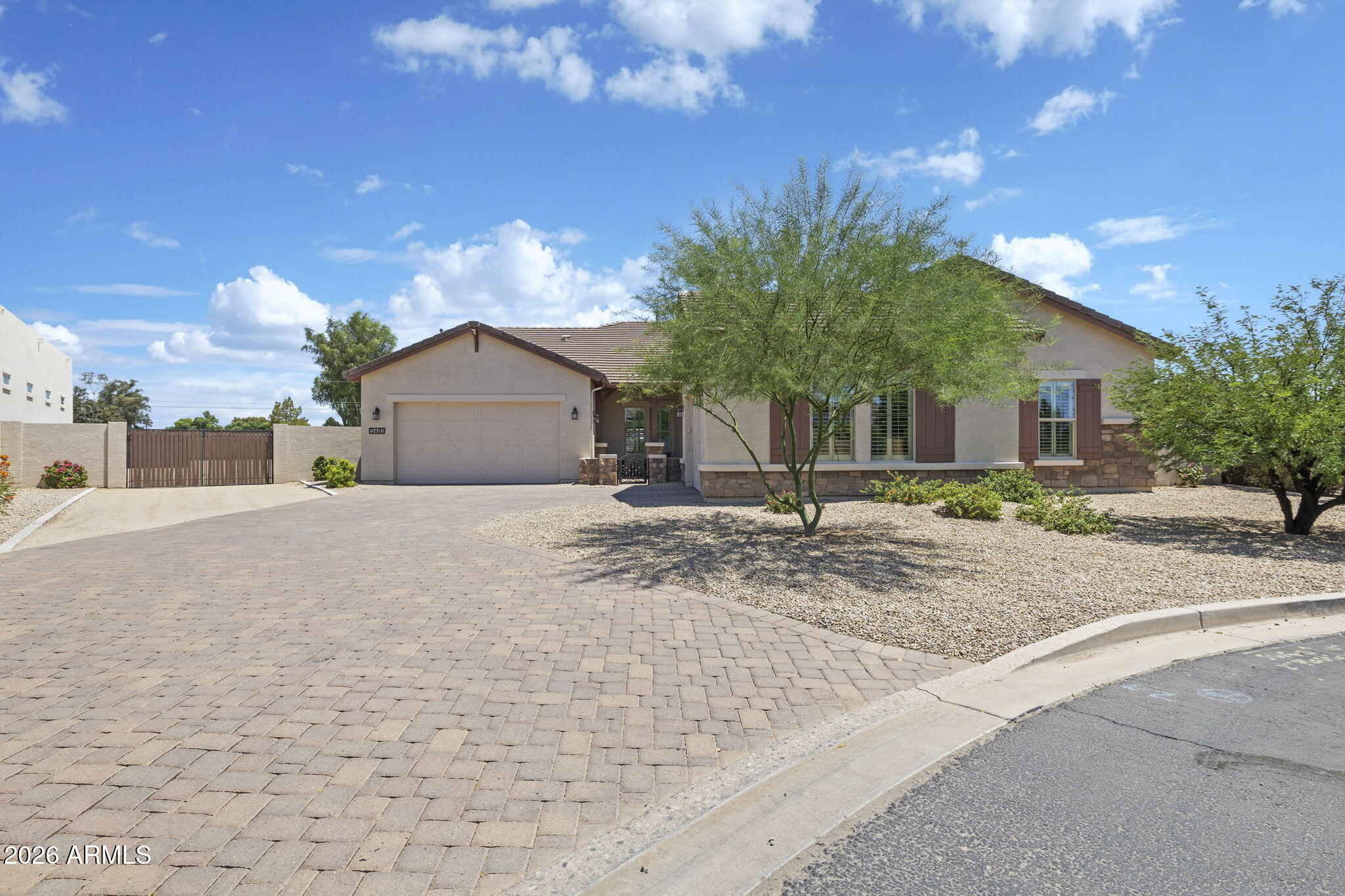 5481 S CROSSCREEK Drive