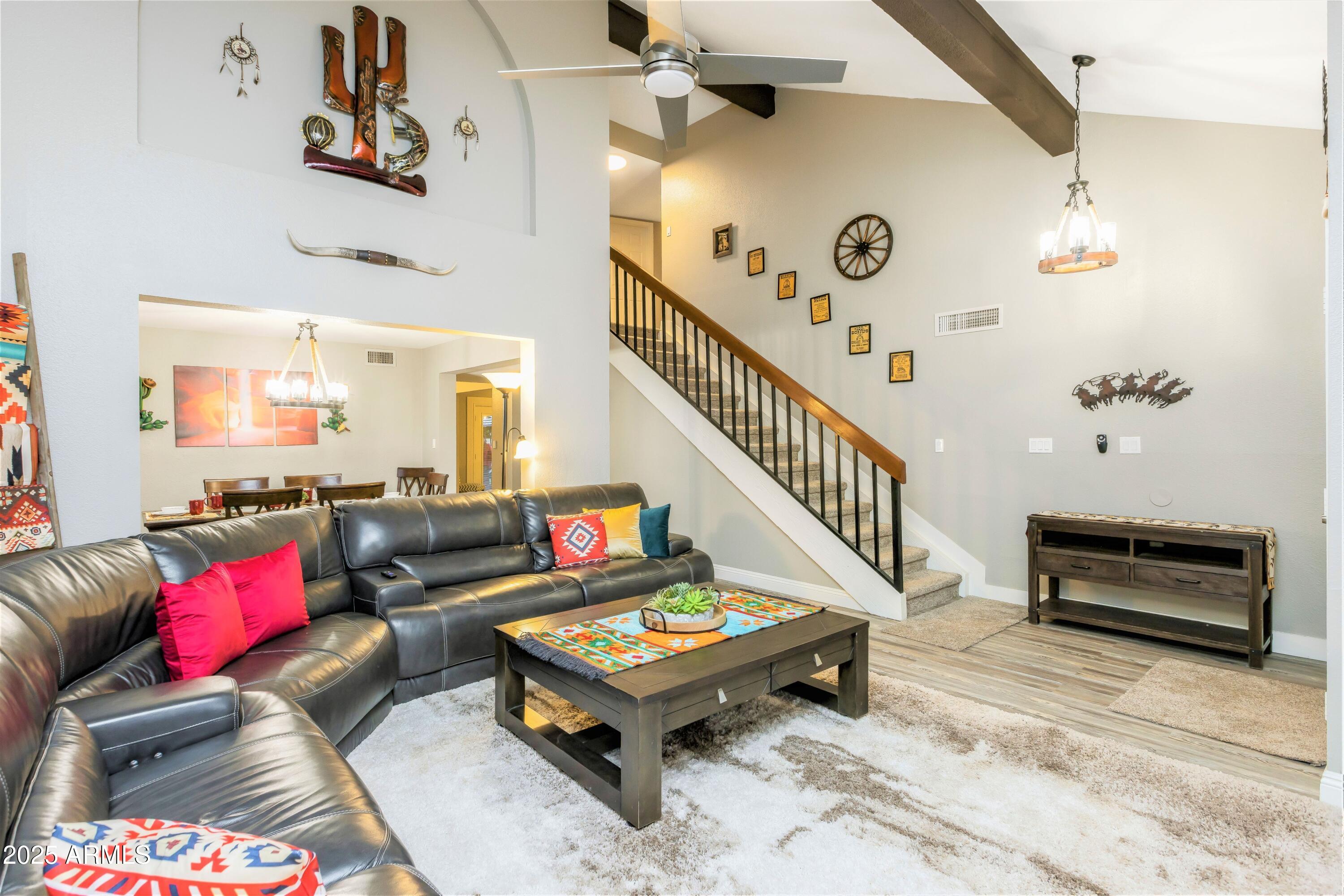 2019 S HENKEL Circle