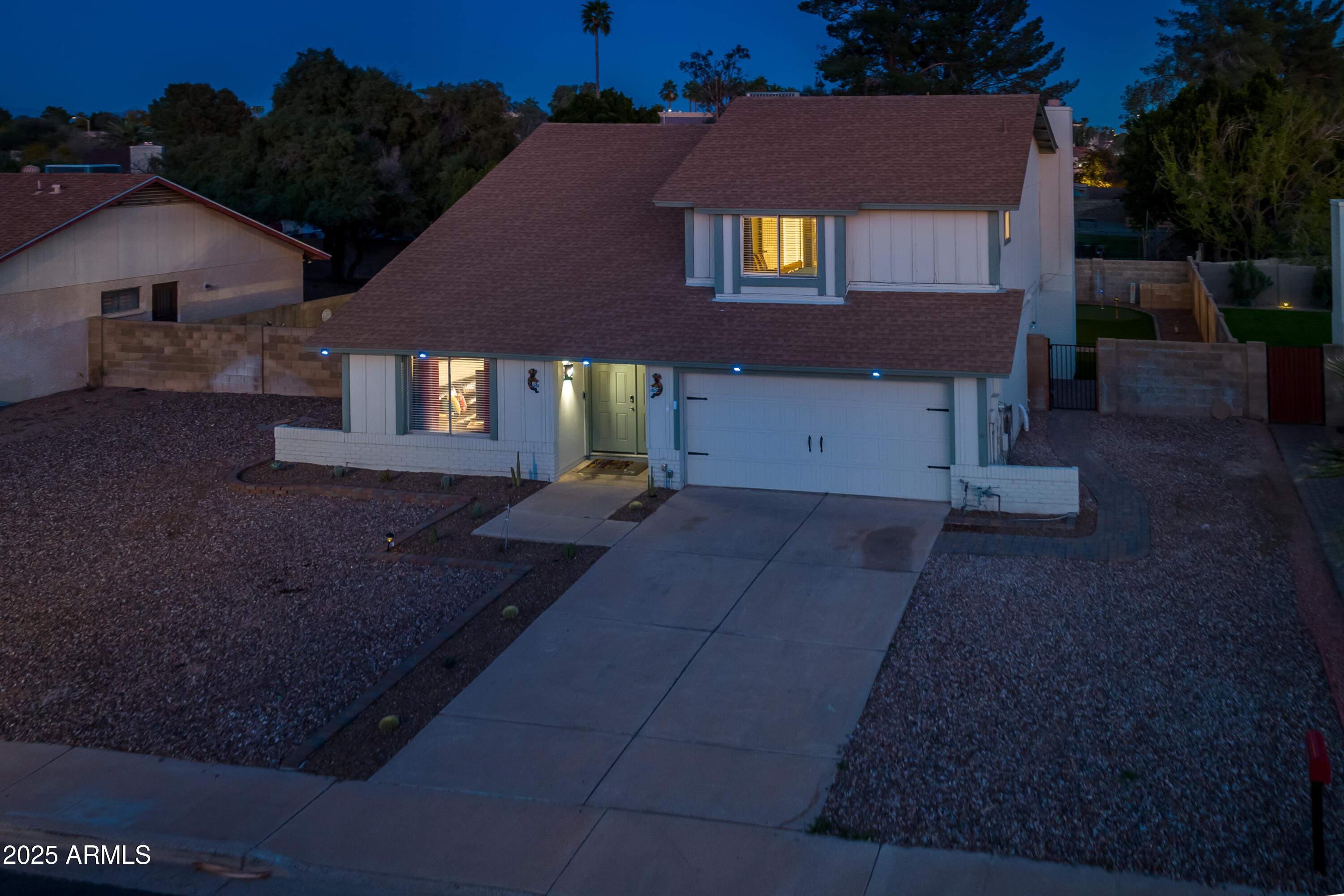 2019 S HENKEL Circle