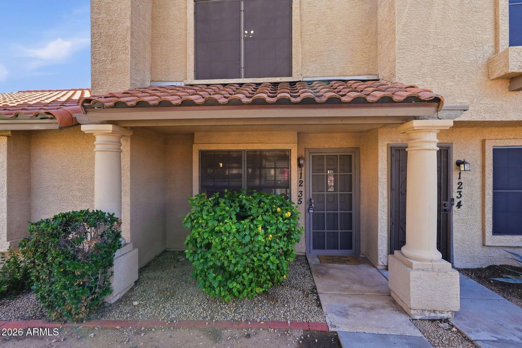 Photo of 5704 E Aire Libre Avenue #1235, Scottsdale, AZ 85254 (MLS # 6997680)