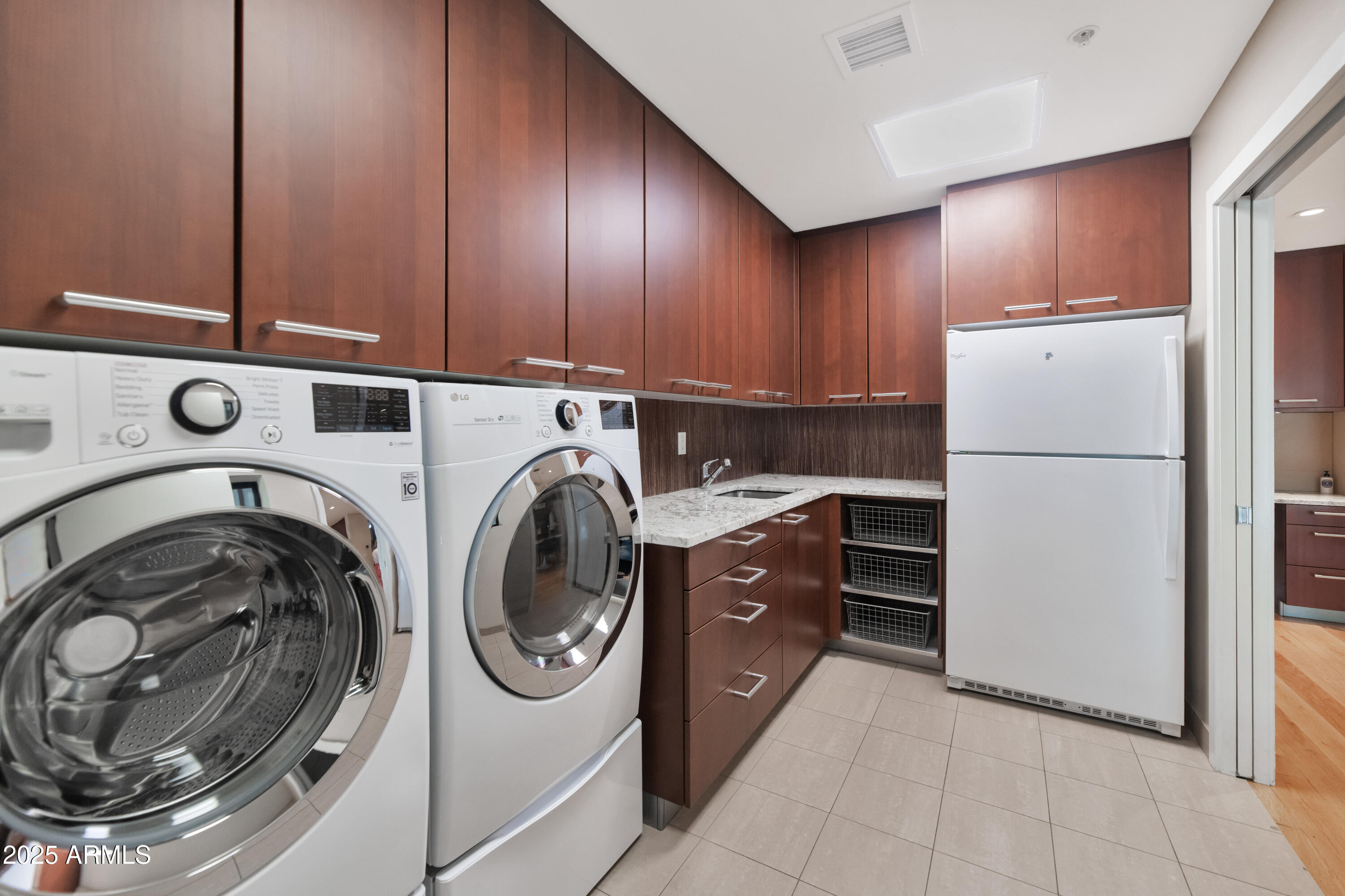 MOUNTAIN VIEW ESTATES REPLAT - Residential