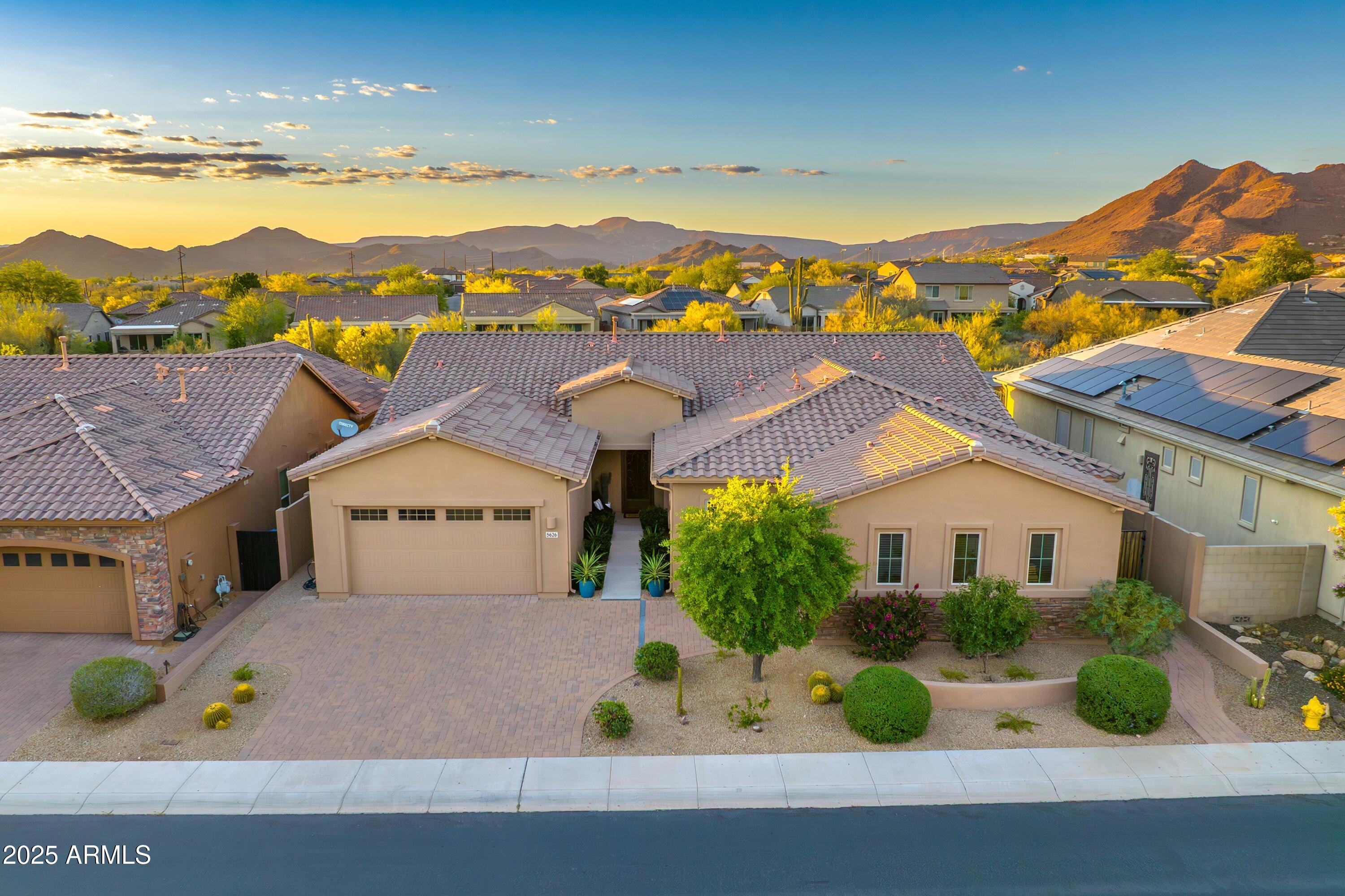 5626 E SLEEPY RANCH Road