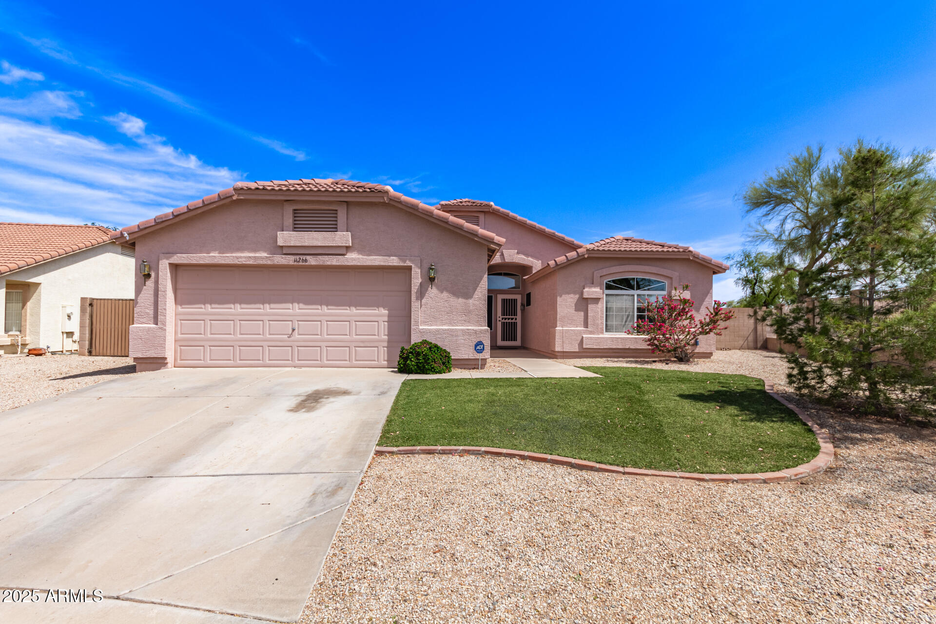 11266 E DARTMOUTH Circle