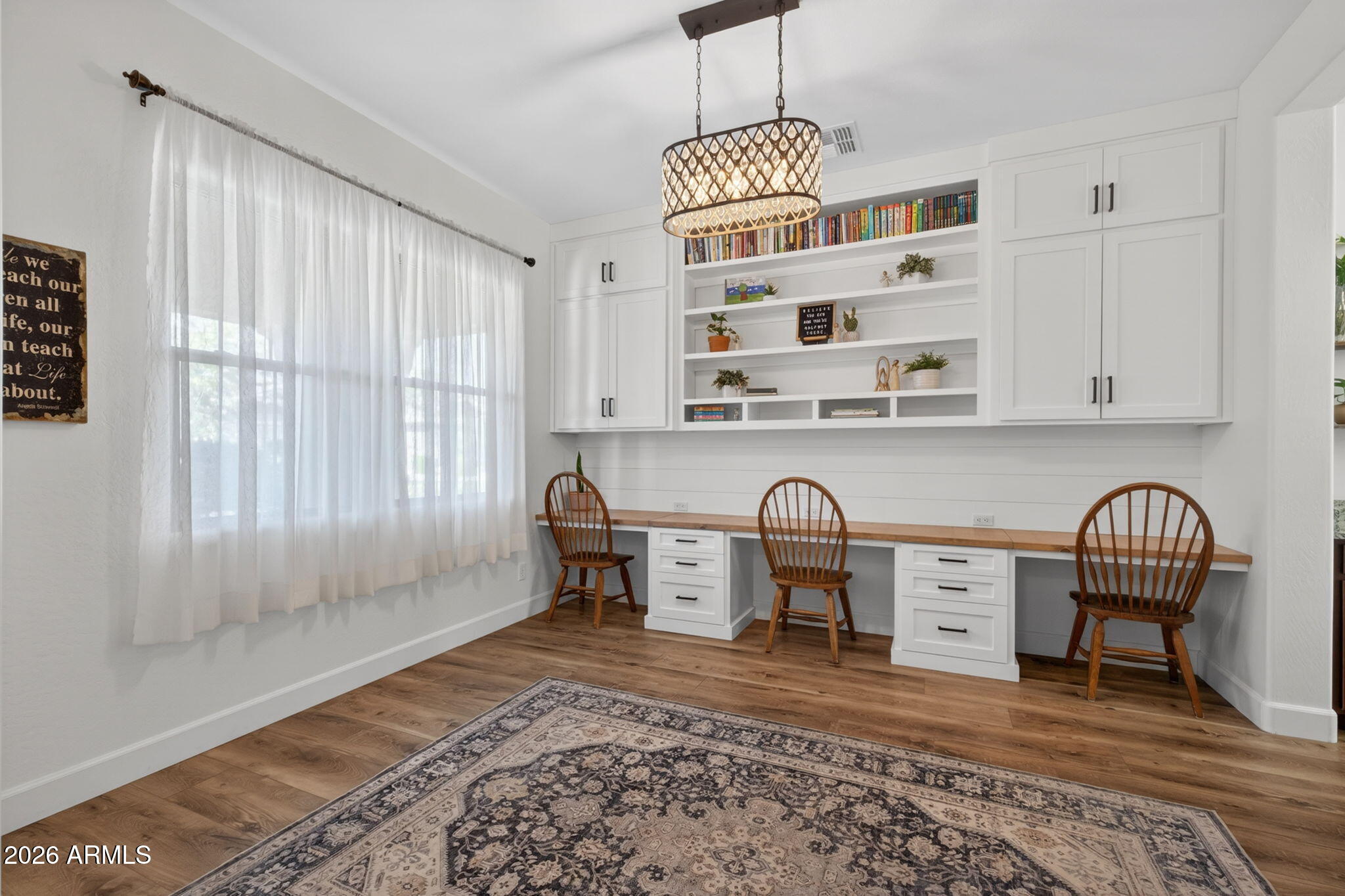 10611 E SIMONE Avenue