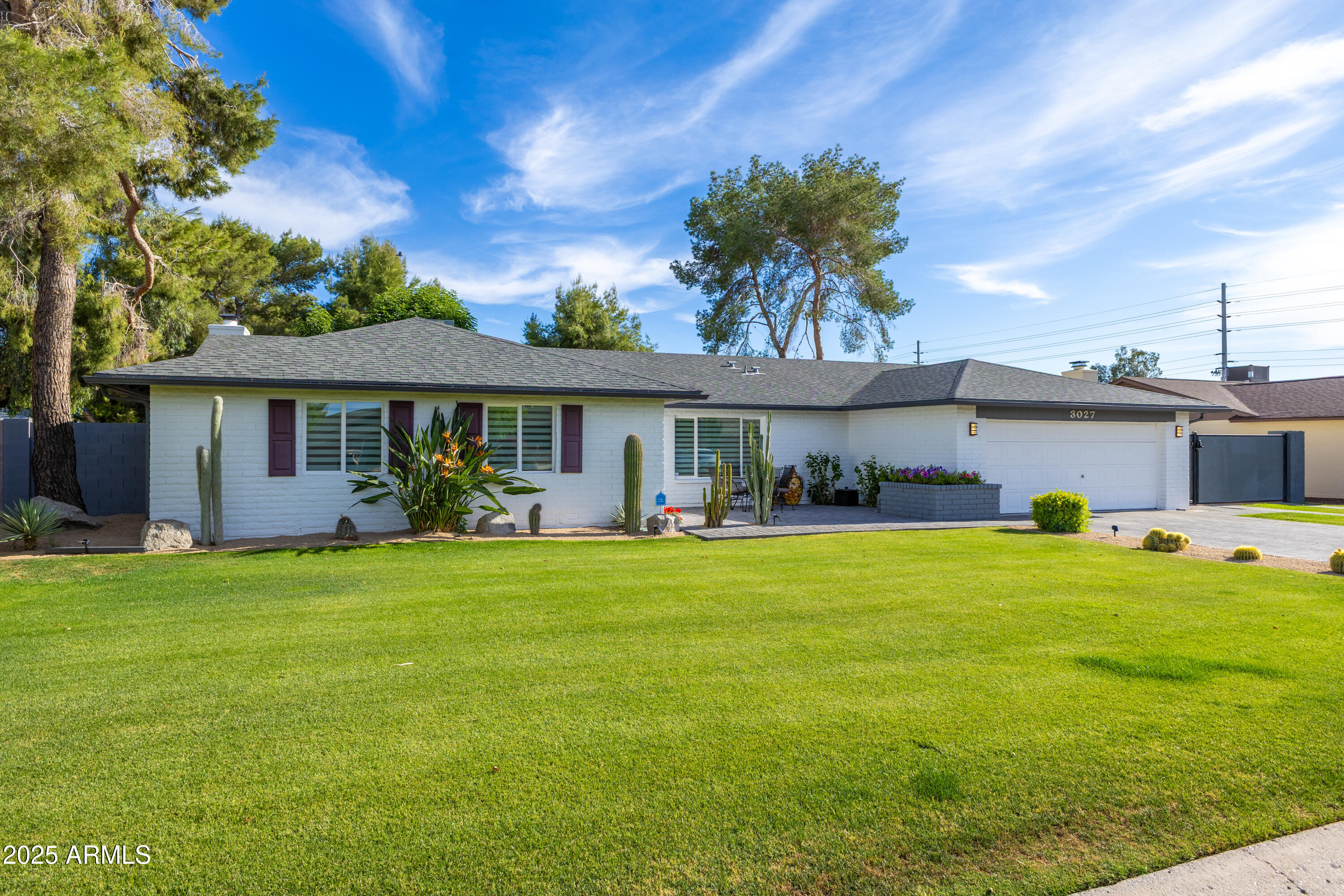 3027 W WESCOTT Drive