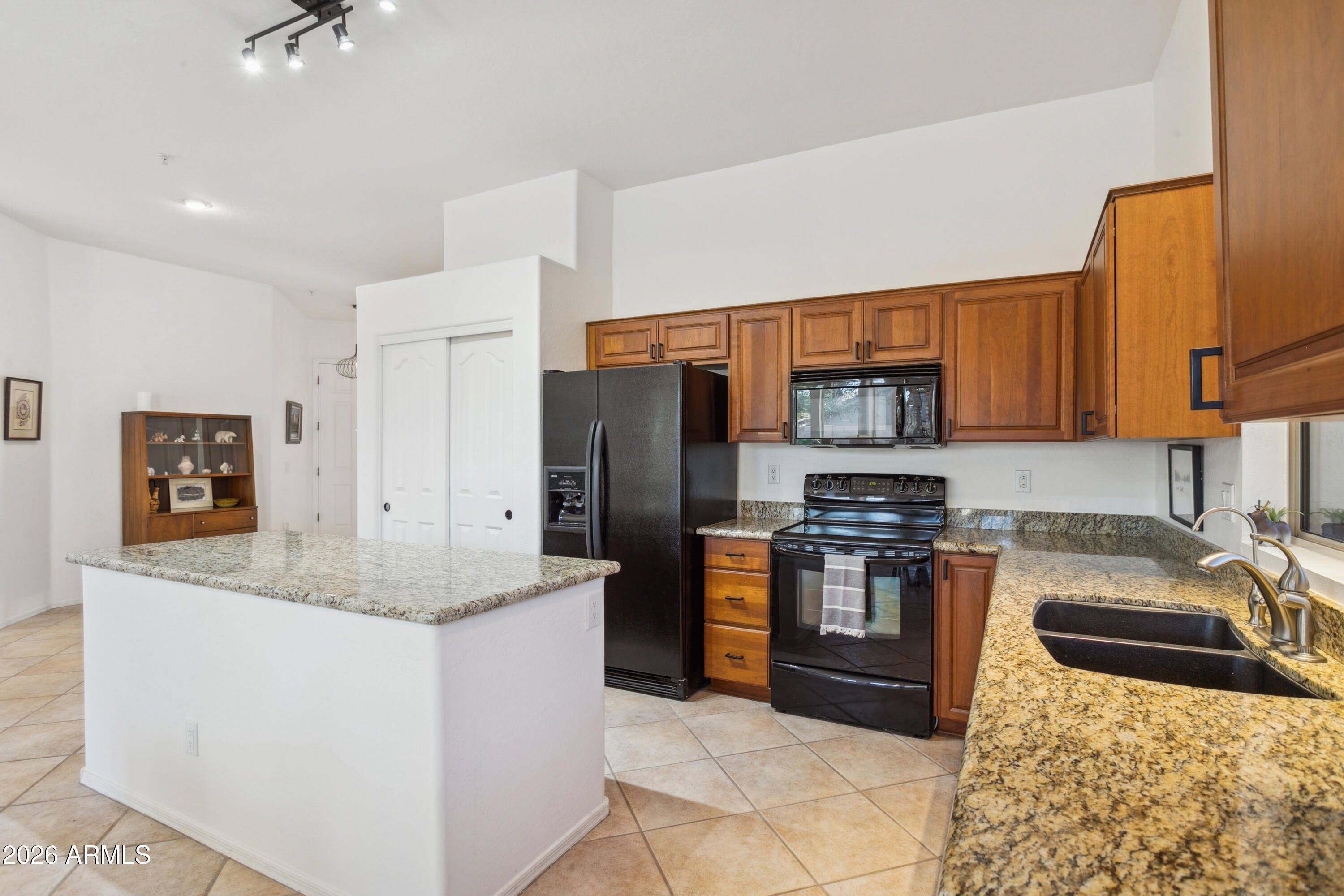 10367 E Saltillo Drive