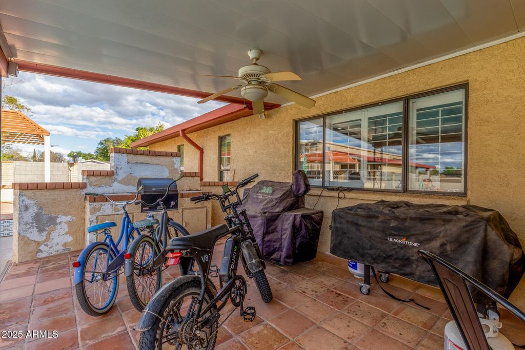 listing image 86