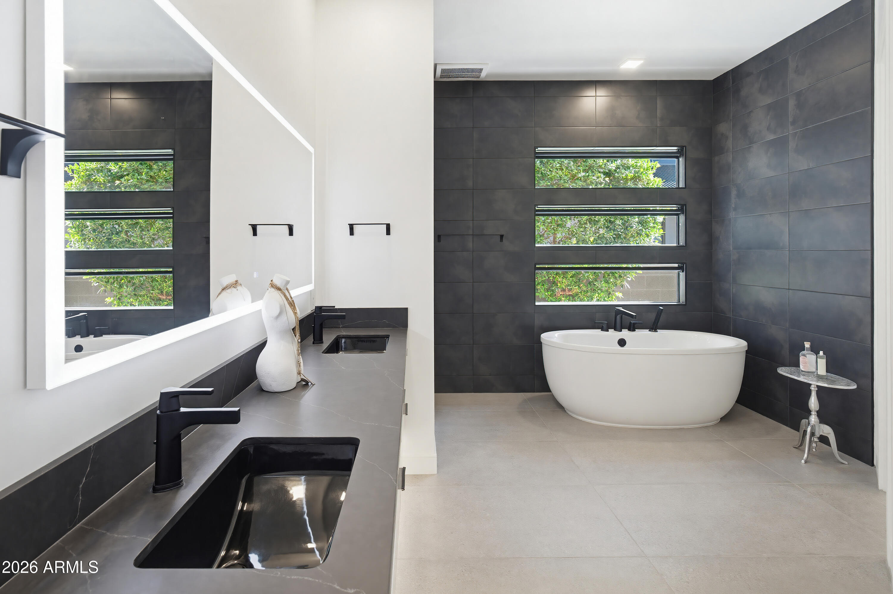 3350 E HIGHLINE CANAL Road