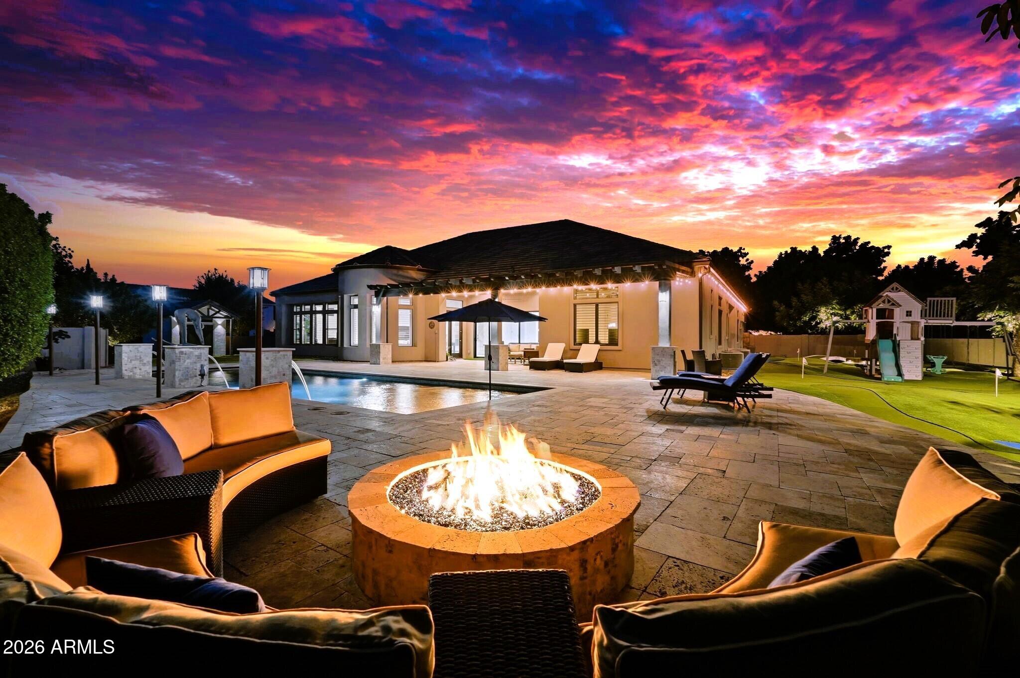 20190 E SUNSET Court