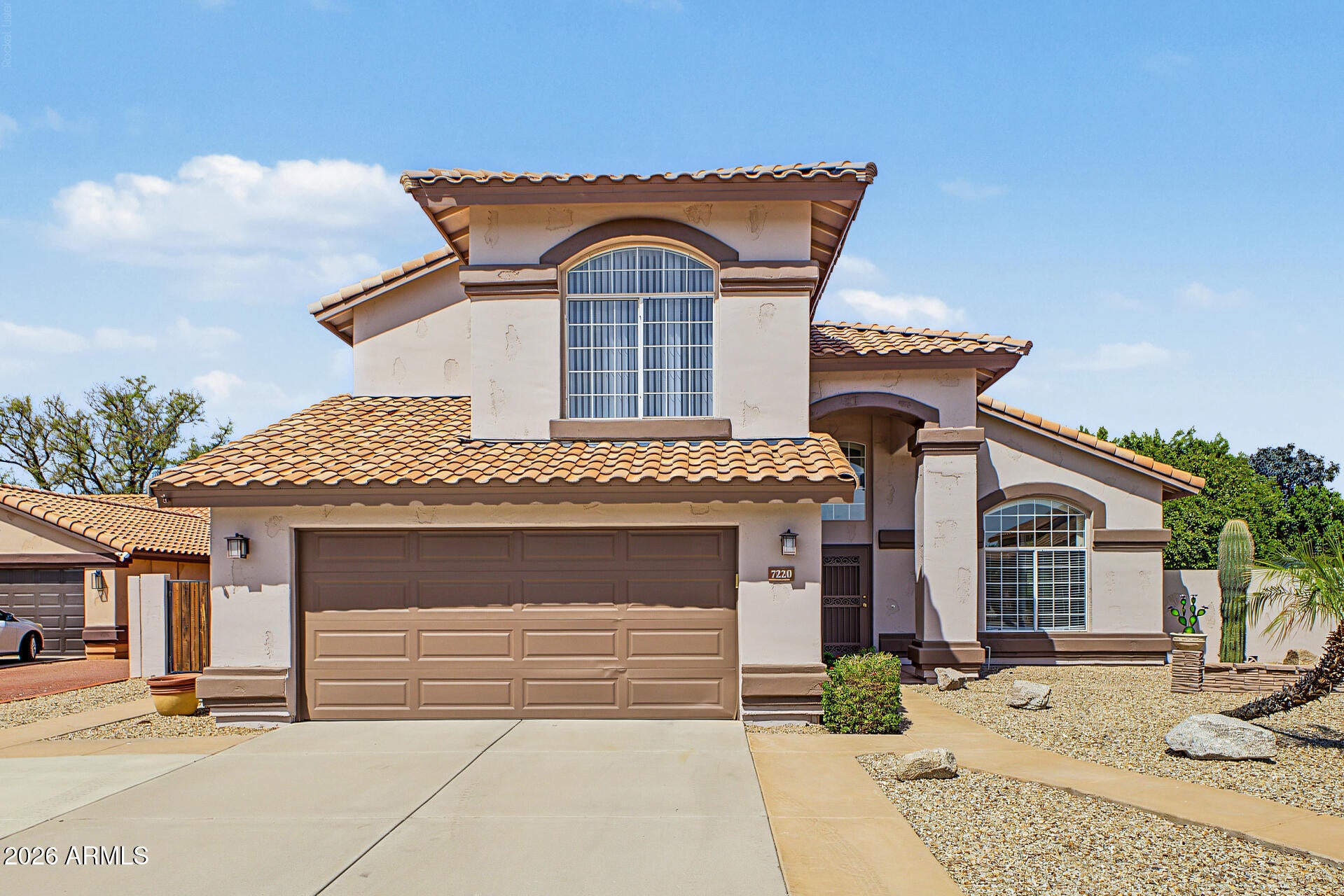 7220 W LOS GATOS Drive