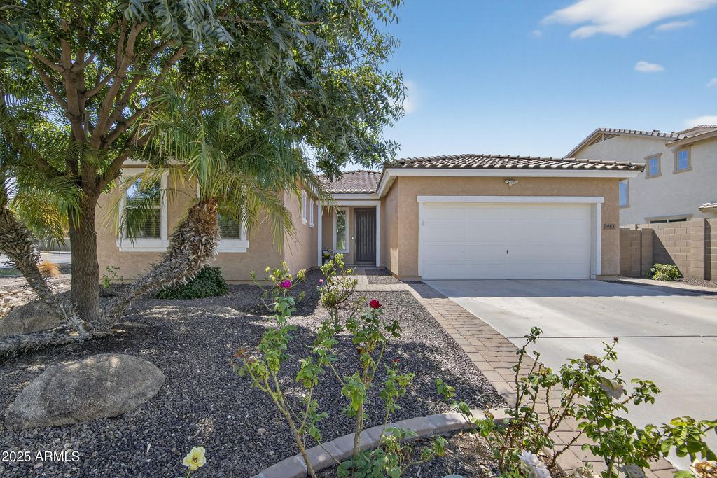 Photo of 983 E Rojo Way, Gilbert, AZ 85297 (MLS # 6928006)