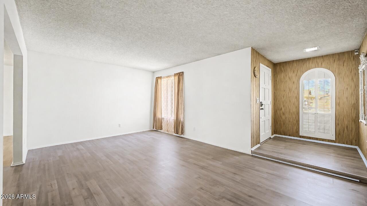 5215 W LAS PALMARITAS Drive