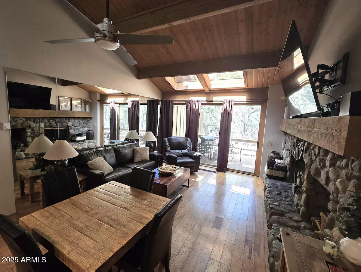 8351 N STATE ROUTE 89A -- 33