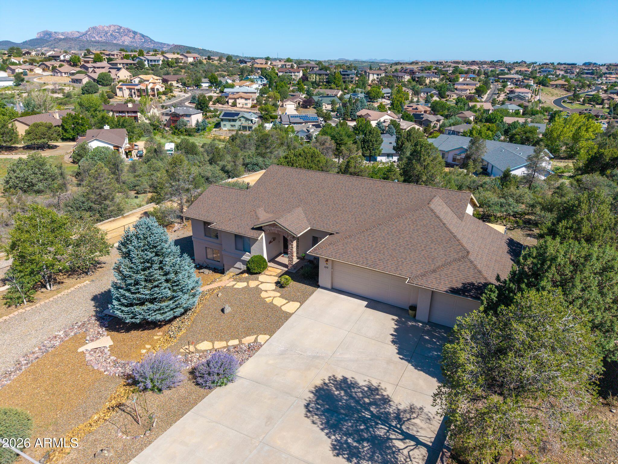 150 W TAMARACK Lane
