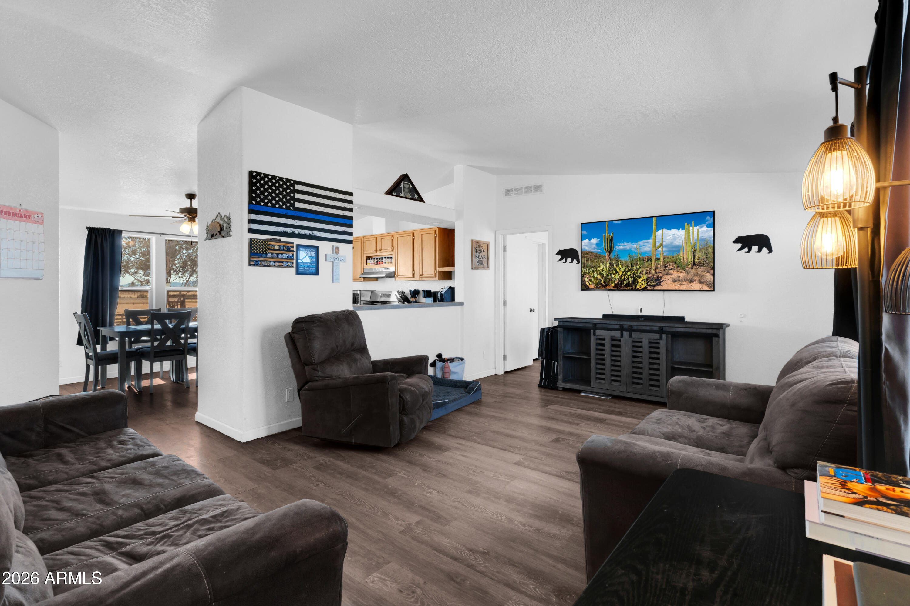 8902 N GHOST RANCH Trail N