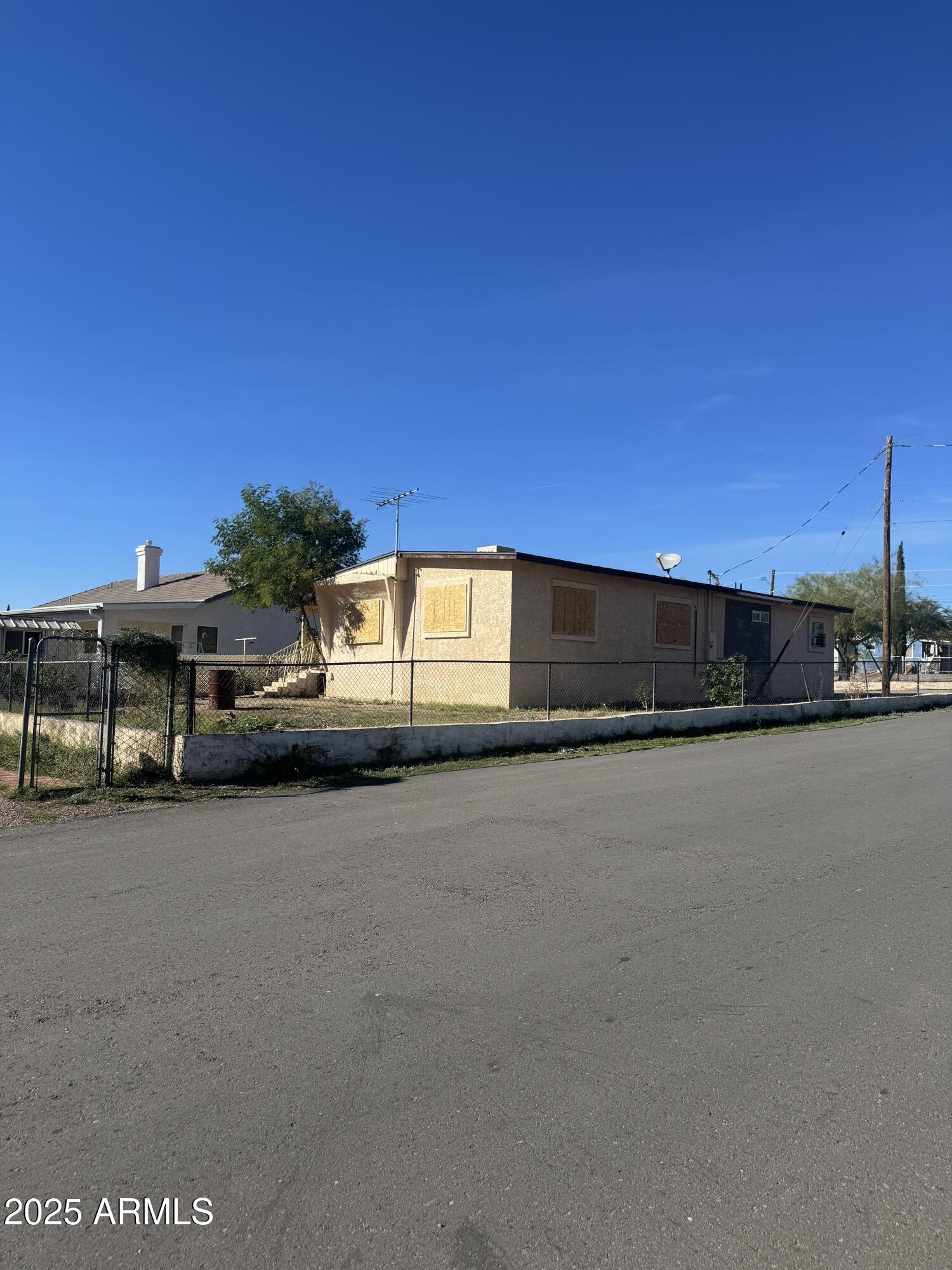 48 N STANSBERRY Avenue