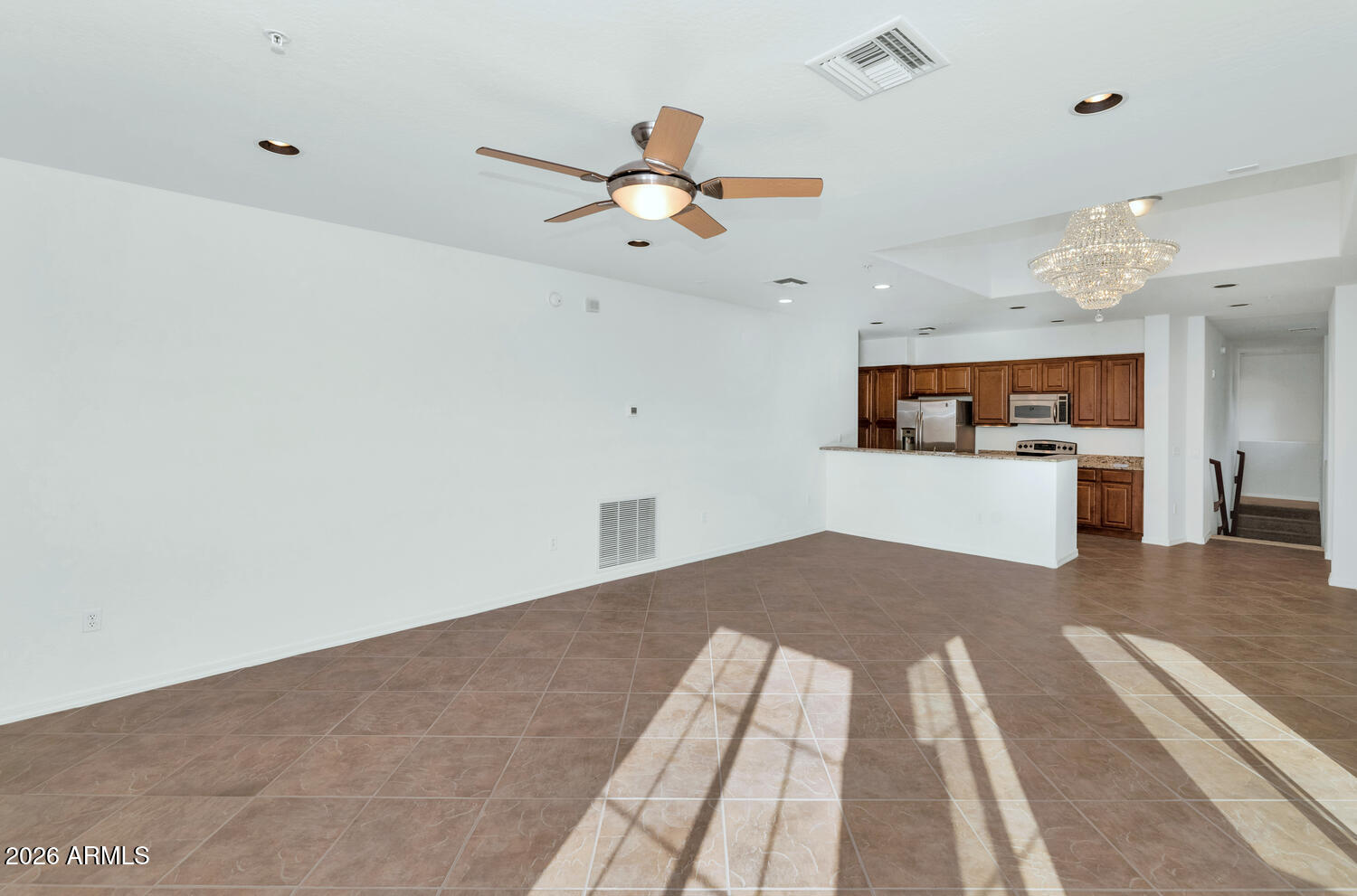 3935 E ROUGH RIDER Road 1207