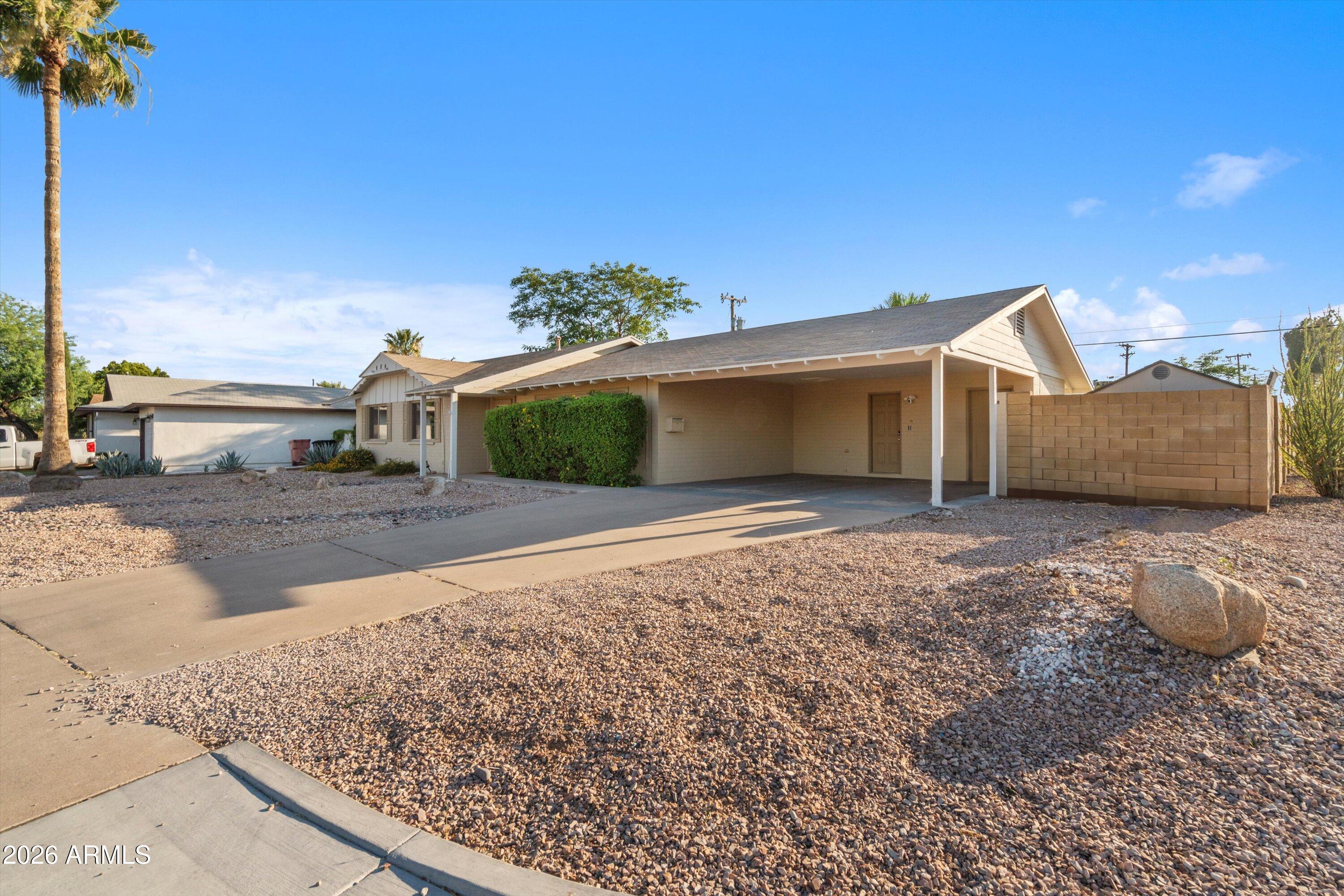 2548 N 68th Place