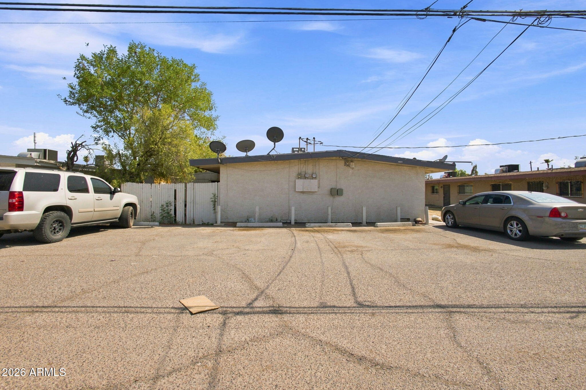 2210 W HEATHERBRAE Drive