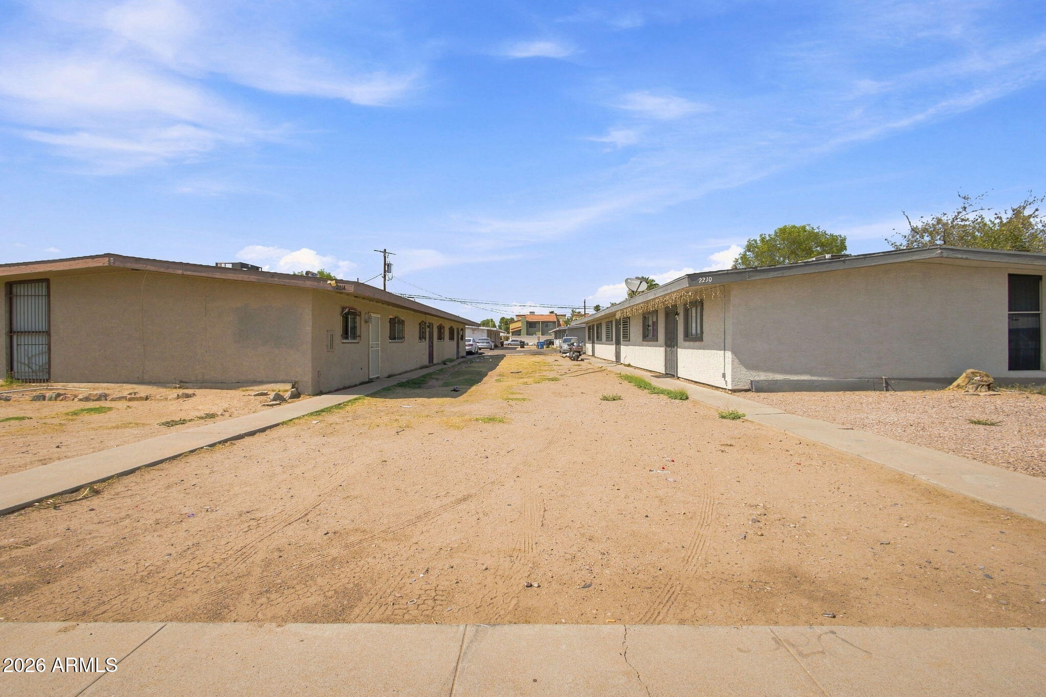 2210 W HEATHERBRAE Drive