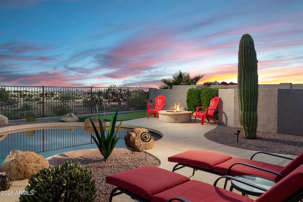 Photo of 10439 E Trailhead Court, Gold Canyon, AZ 85118 (MLS # 6983229)