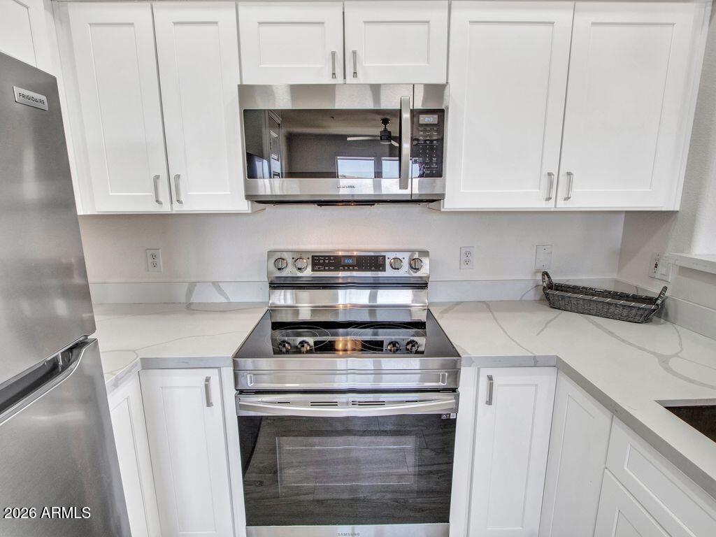 EDGE AT GRAYHAWK CONDOMINIUM - Residential