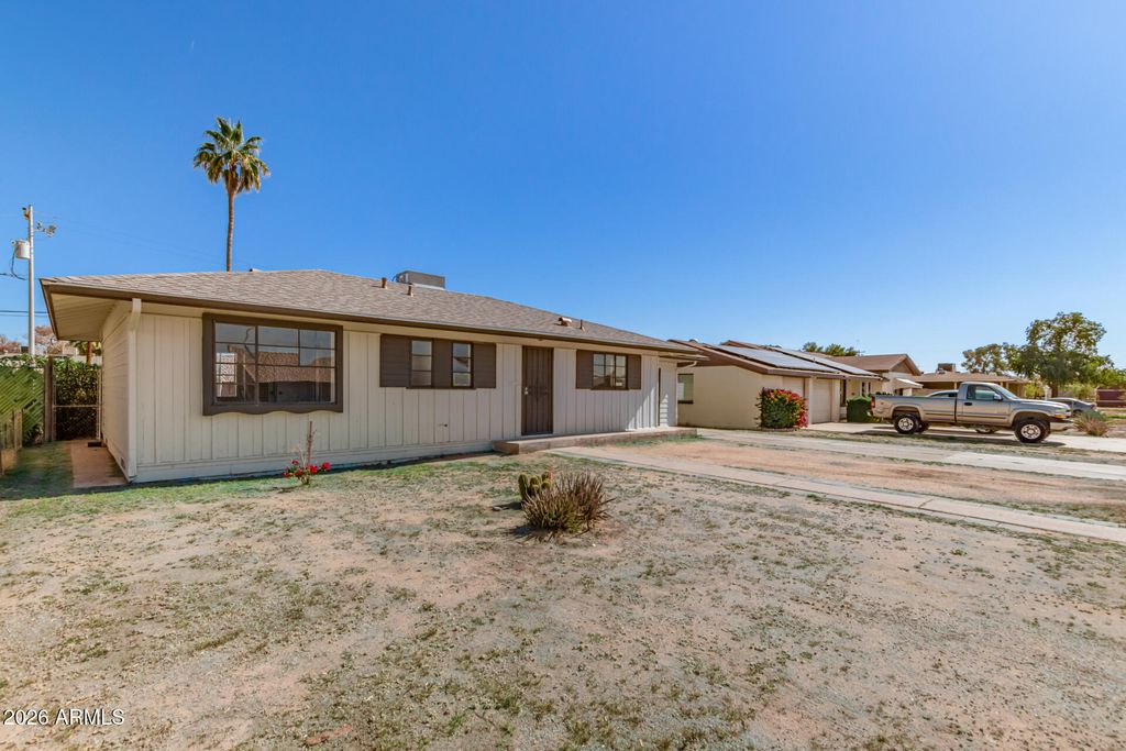 Photo of 1316 N Park Avenue, Casa Grande, AZ 85122 (MLS # 6985399)