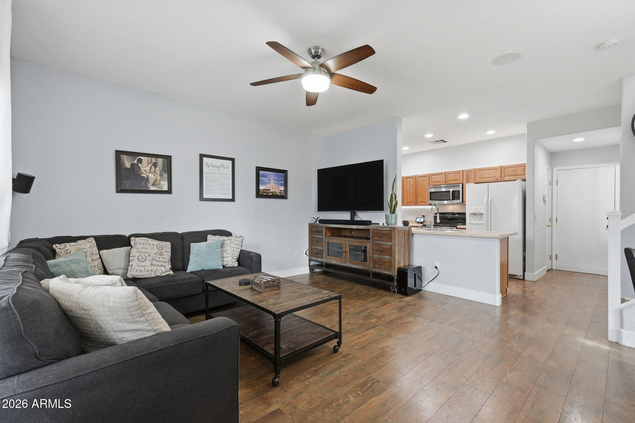 1570 S AVOCET Street