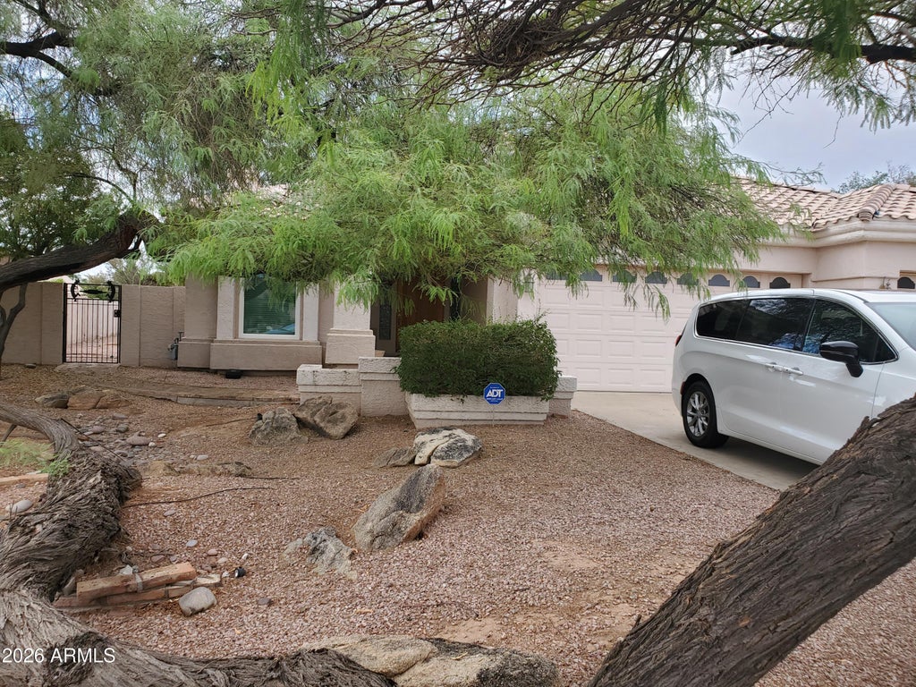 Photo of 15068 N 74th Avenue, Peoria, AZ 85381 (MLS # 7084910)