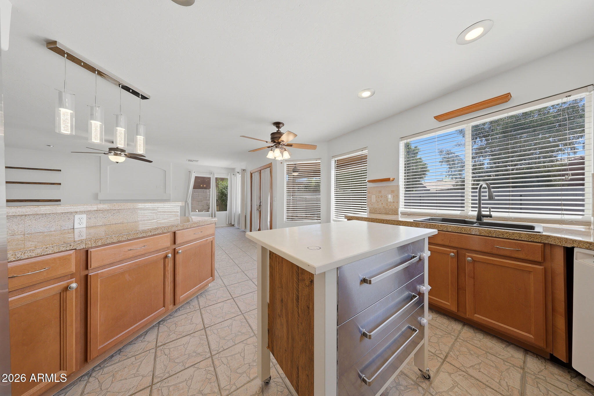 807 E MORELOS Street