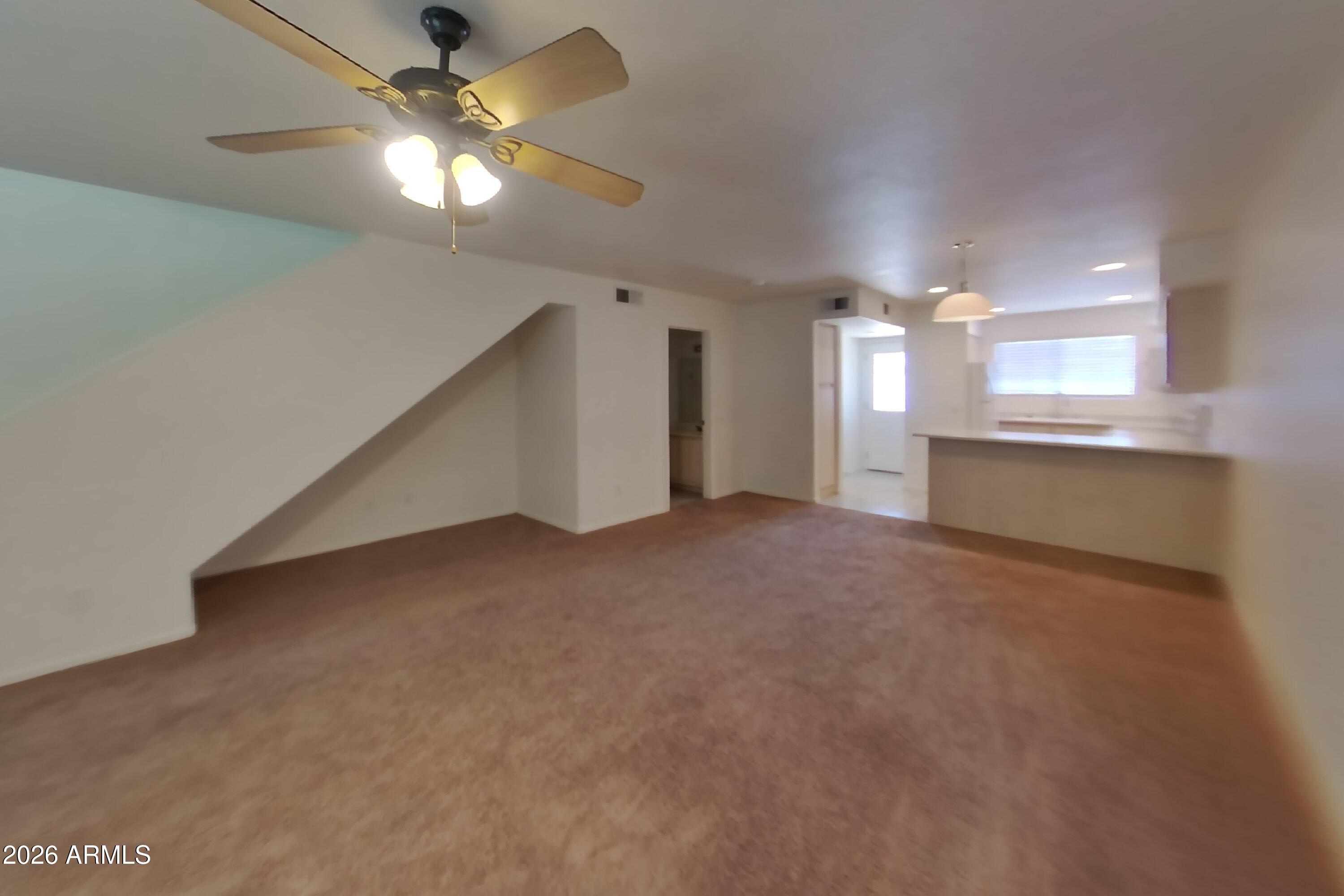 860 N MCQUEEN Road 1187