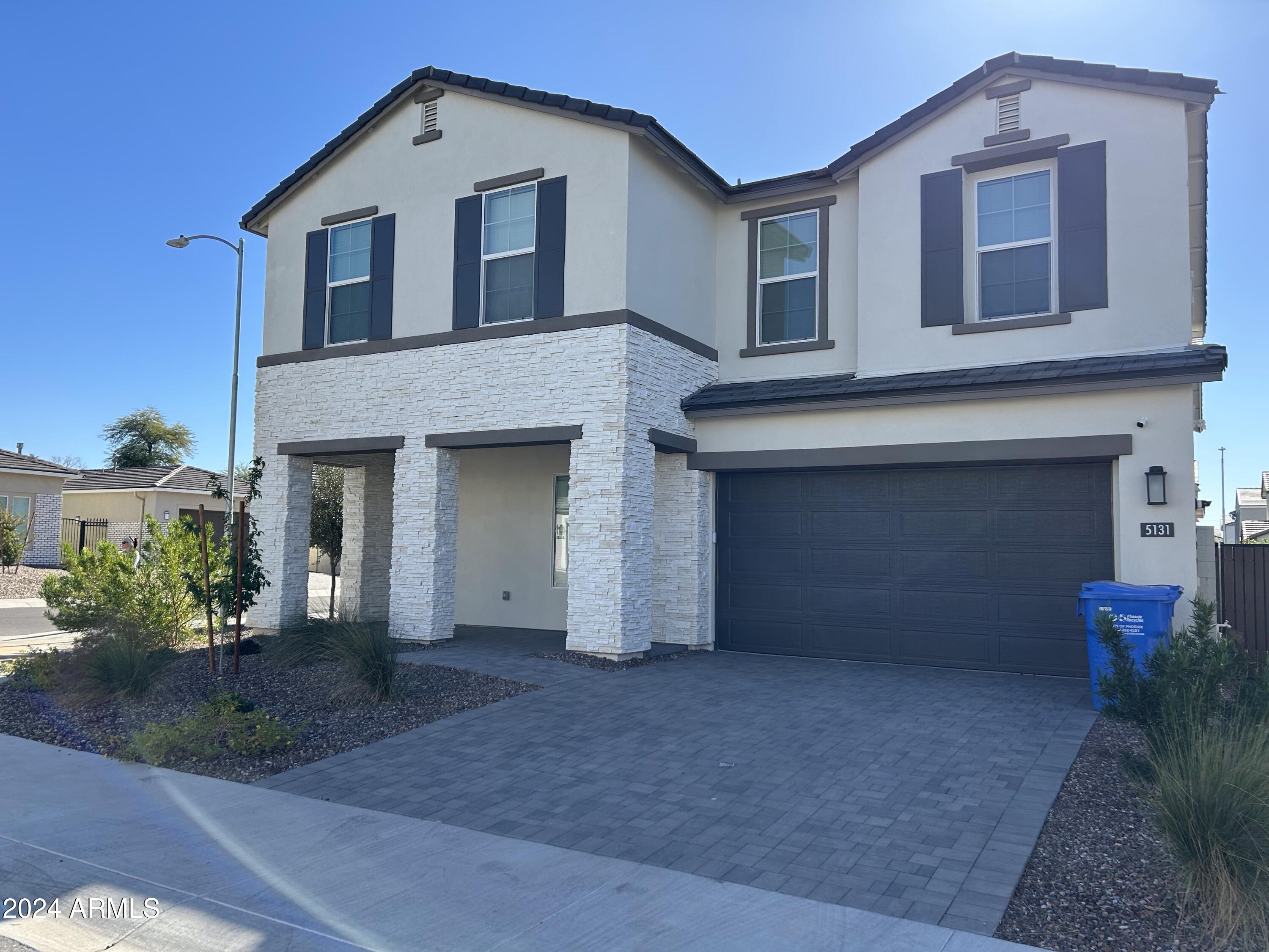 5131 E GALLOP Way