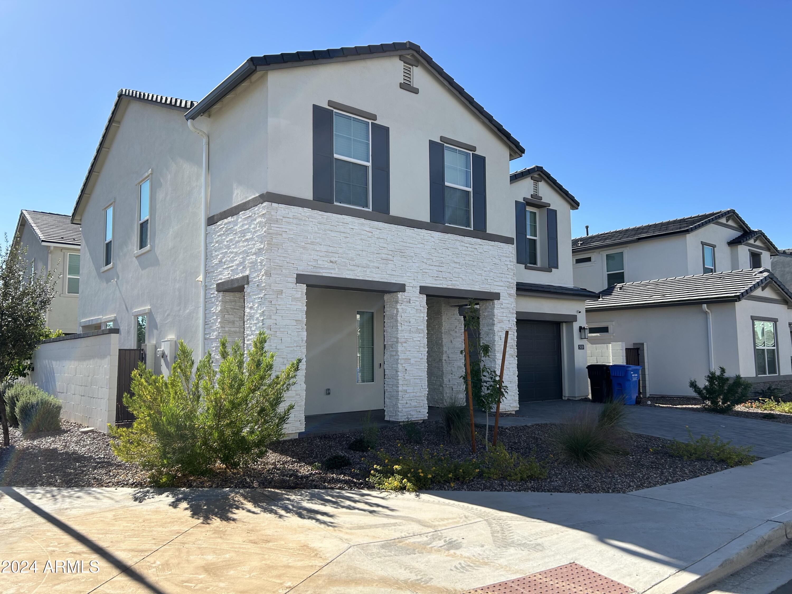 5131 E GALLOP Way