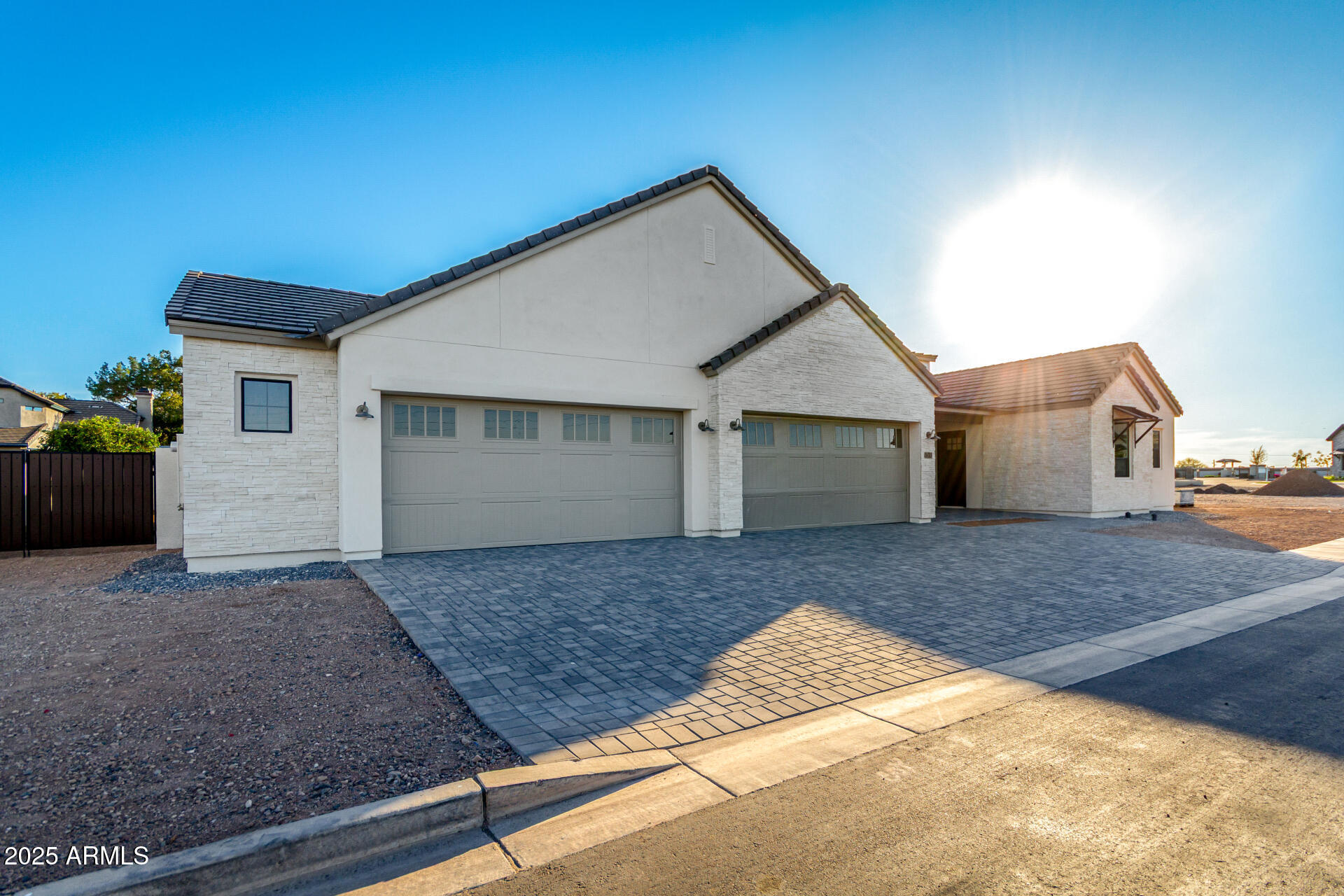 Homes for Sale in Queen Creek Arizona 2 1633 E Minton Street