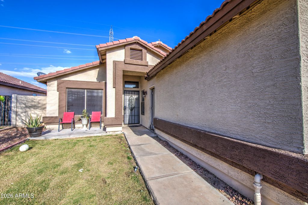 Photo of 8673 N 112th Avenue, Peoria, AZ 85345 (MLS # 6998038)