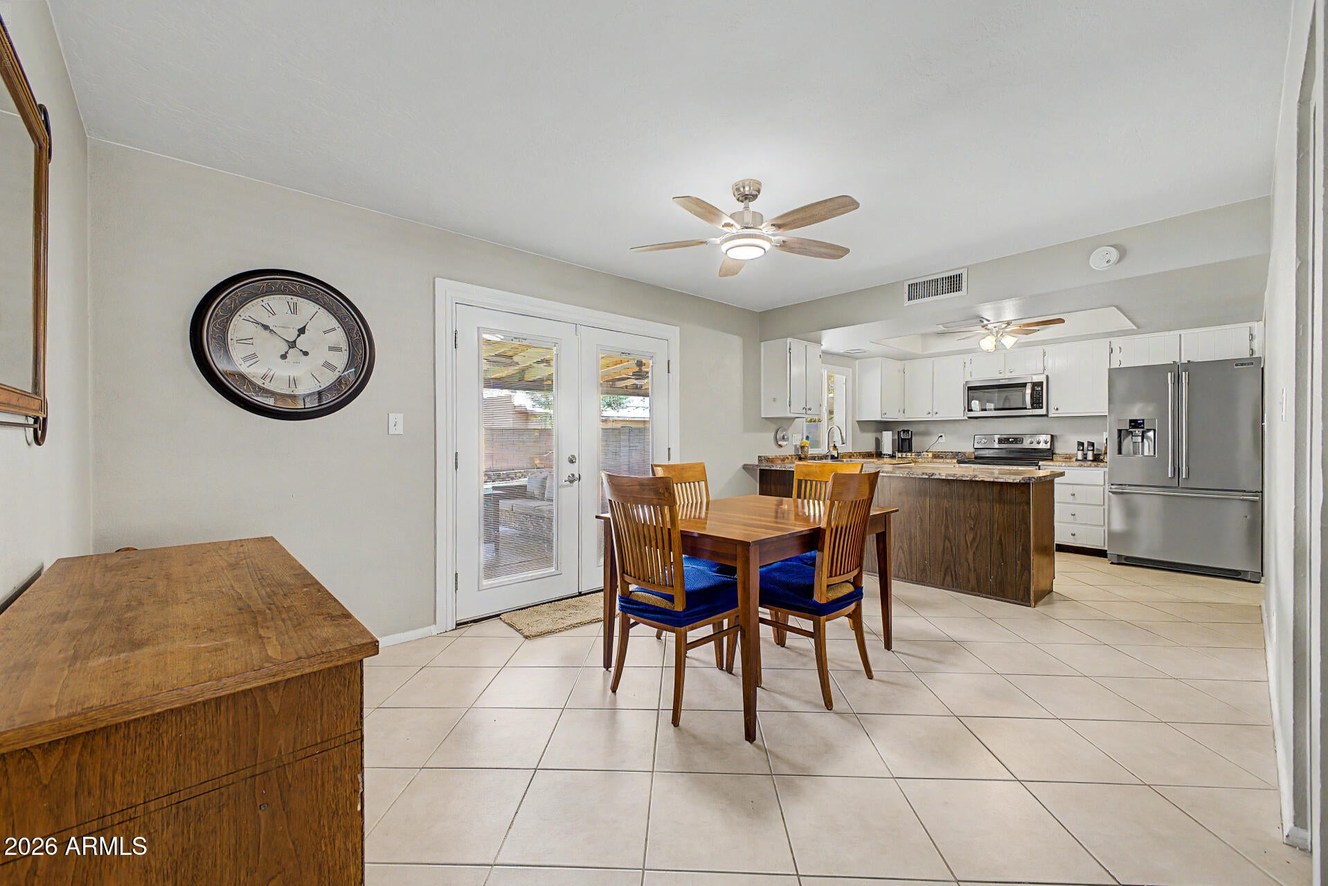 2431 W VIA RIALTO Circle