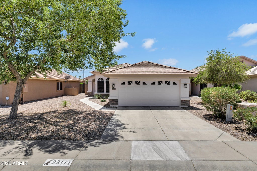 Photo of 23171 W Antelope Trail, Buckeye, AZ 85326 (MLS # 7060550)