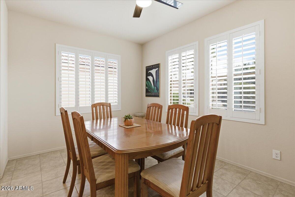 4410 E CAMPO BELLO Drive