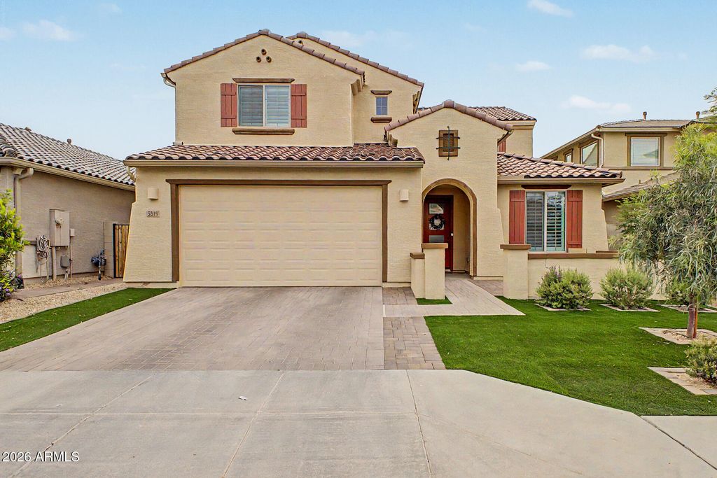 Photo of 5819 N 88th Lane, Glendale, AZ 85305 (MLS # 7020124)