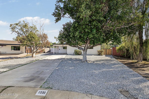 1330 E CATALINA DR, PHOENIX, AZ 85014 - Image 6cd5258cecfa81776f1adce959d5f8de/4070194158